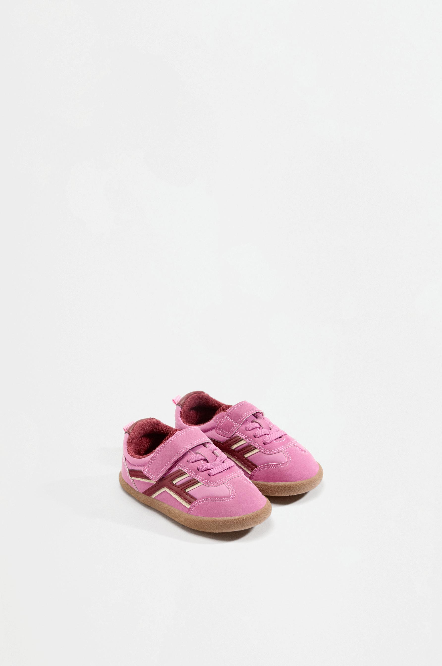 Mixed-material barefoot sneakers — OTHERS