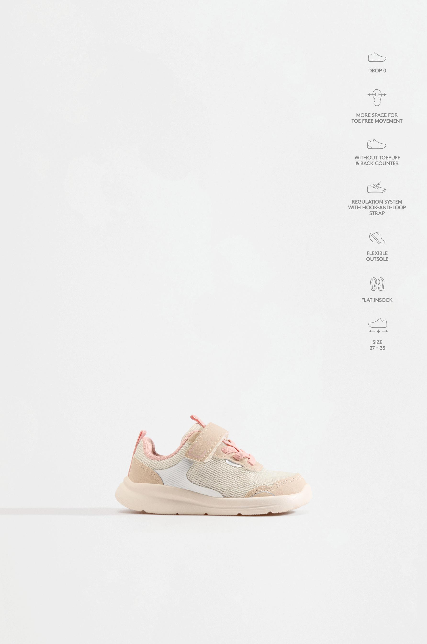 Sneakers — PALE PINK