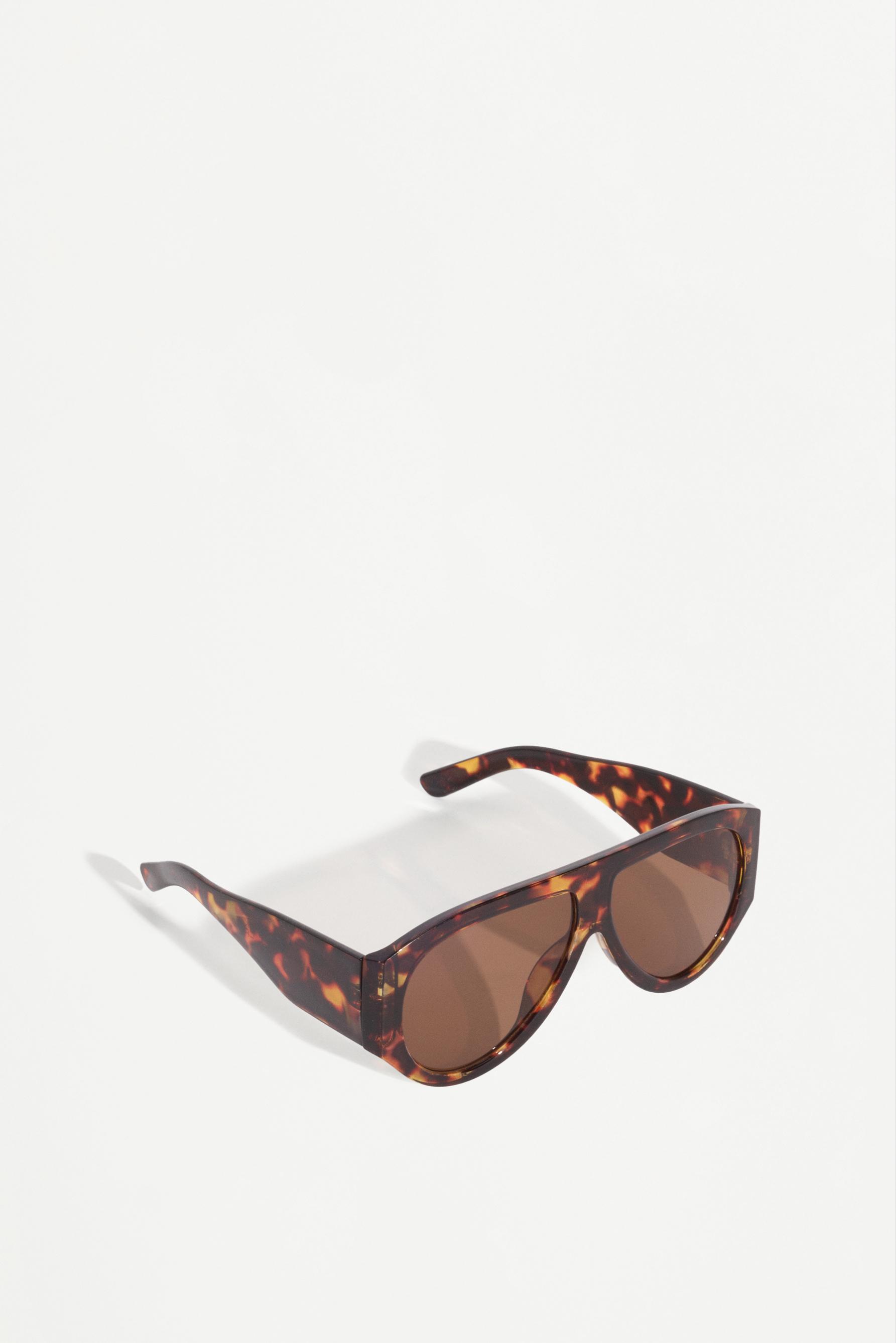 Tortoiseshell aviator sunglasses — TORTOISESHELL
