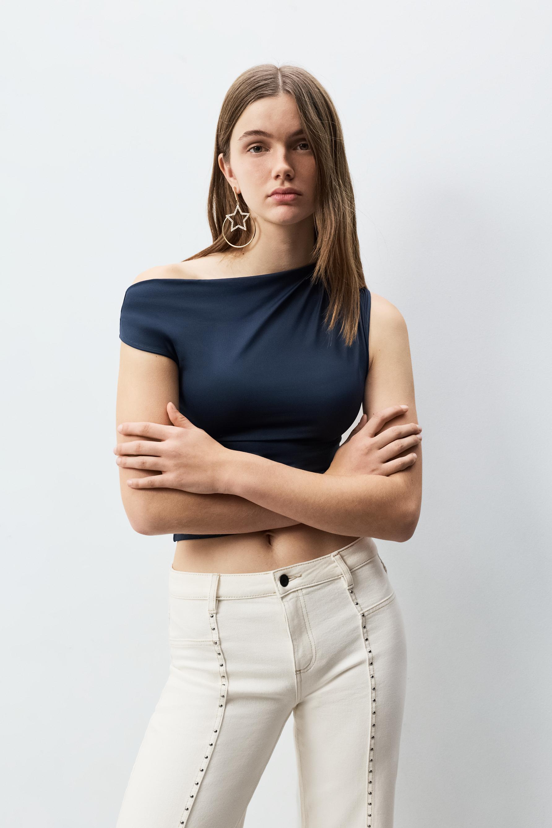 Top asimétrico poliamida - Camisetas - ROPA - Mujer | LEFTIES España