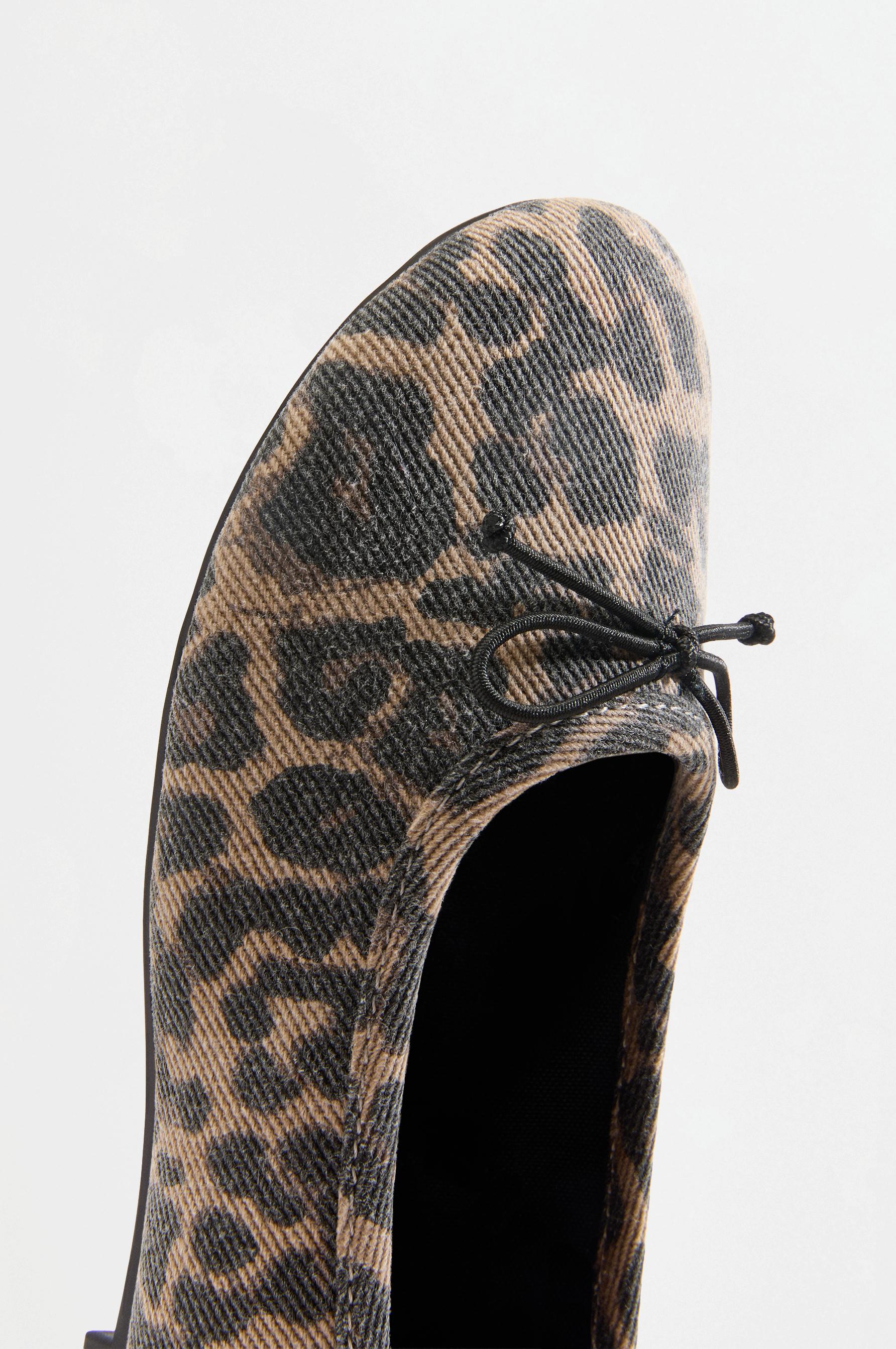 Animal print ballet flats — LEOPARD