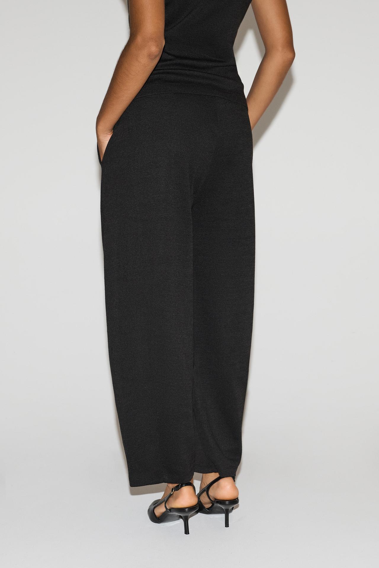 Sarouel trousers — BLACK