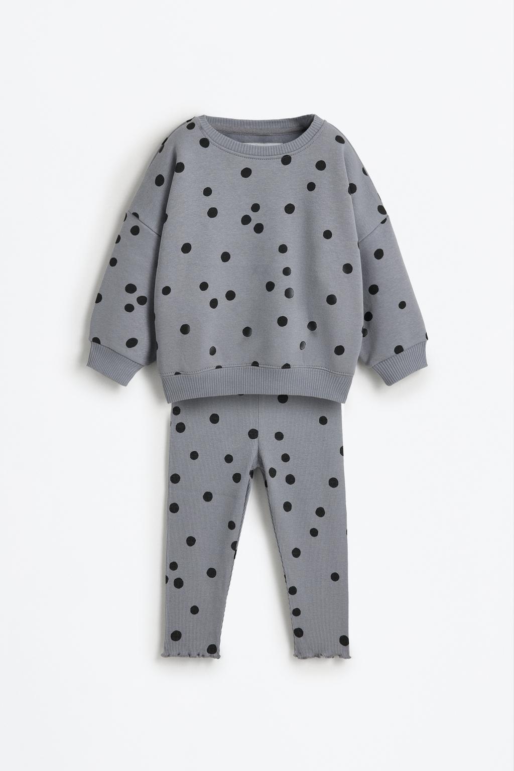 Printed sweatshirt and ribbed leggings set