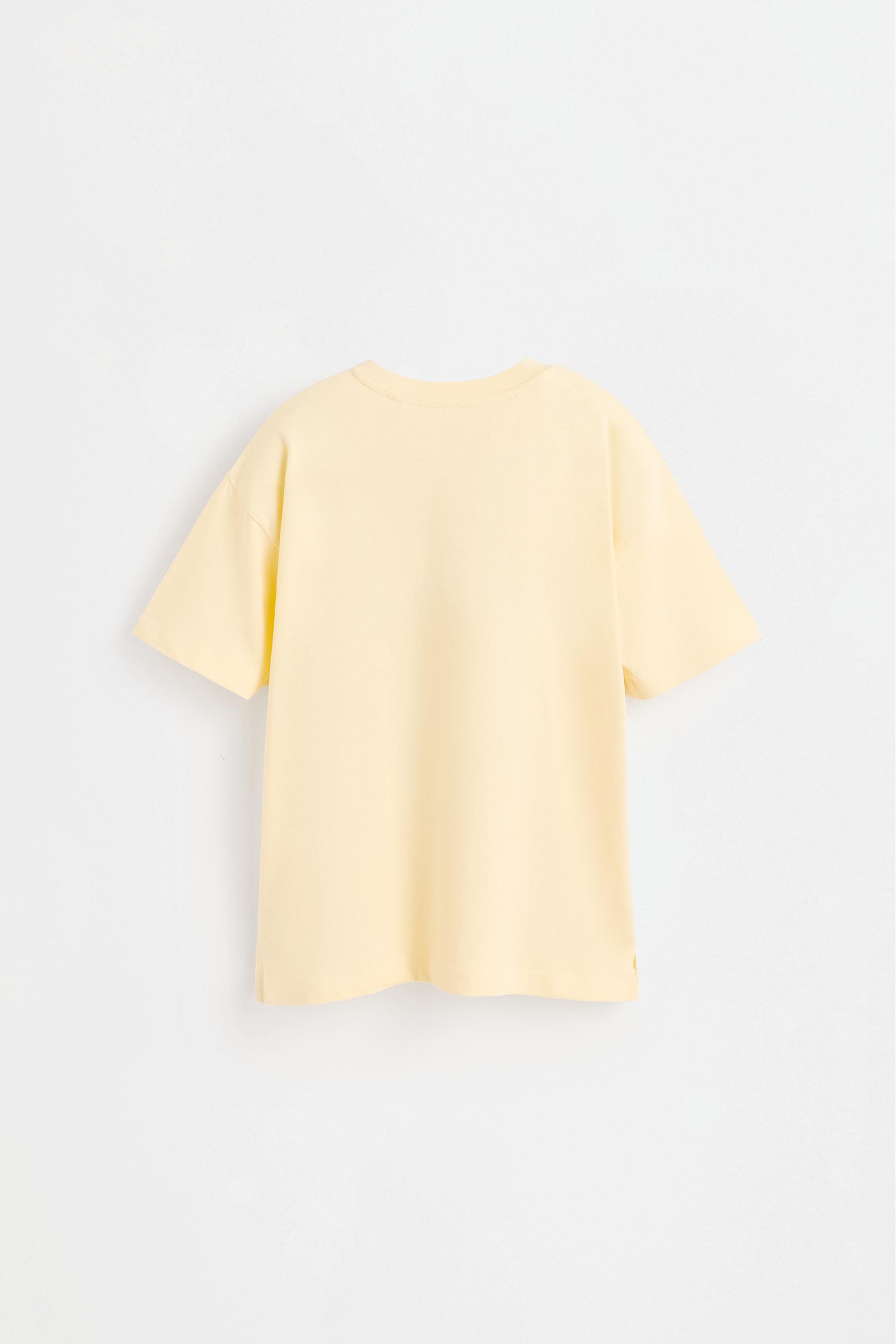 Minions ©Universal Studios Soccer T-shirt — PALE YELLOW