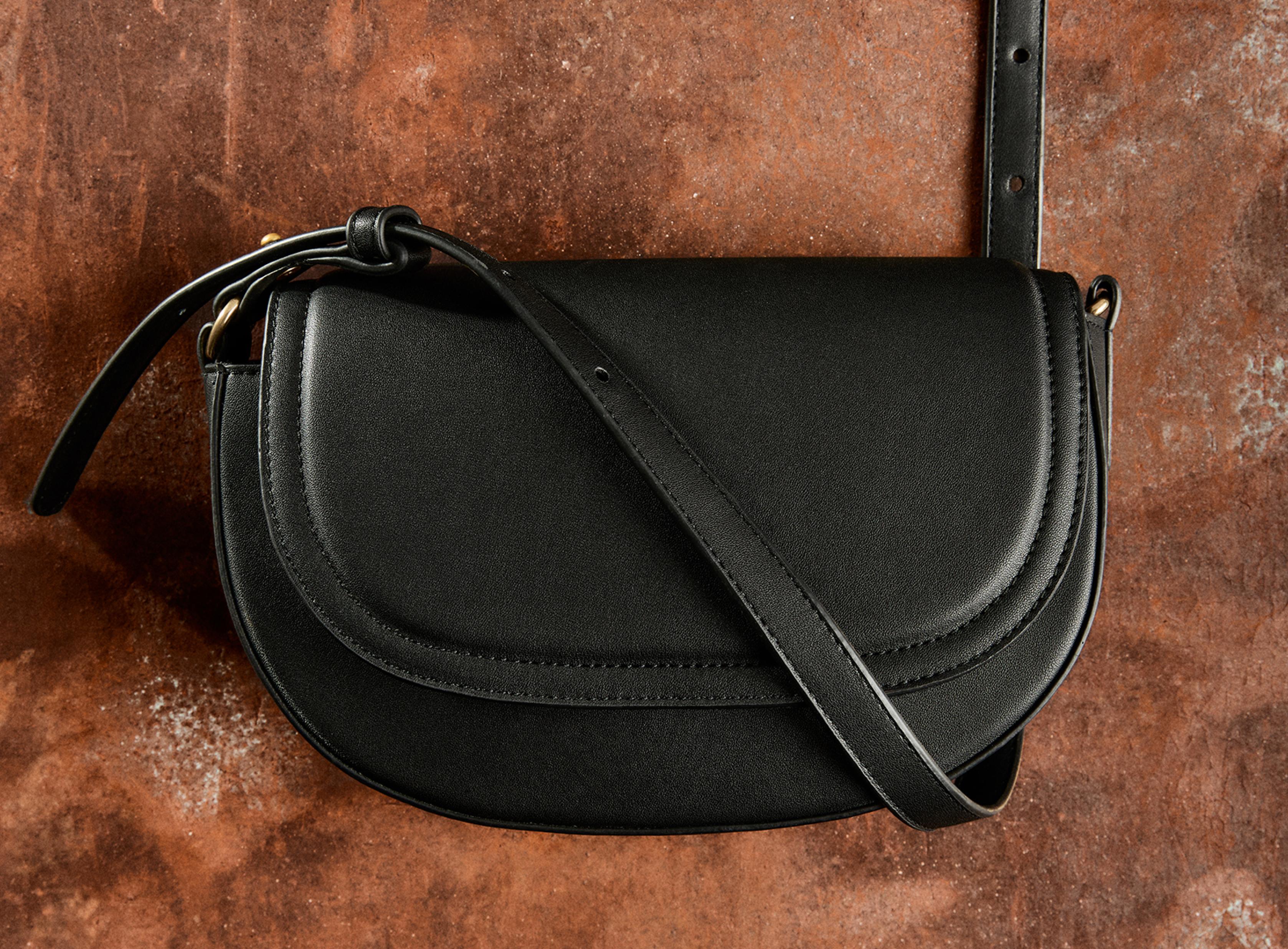Flap crossbody bag with double handle — BLACK