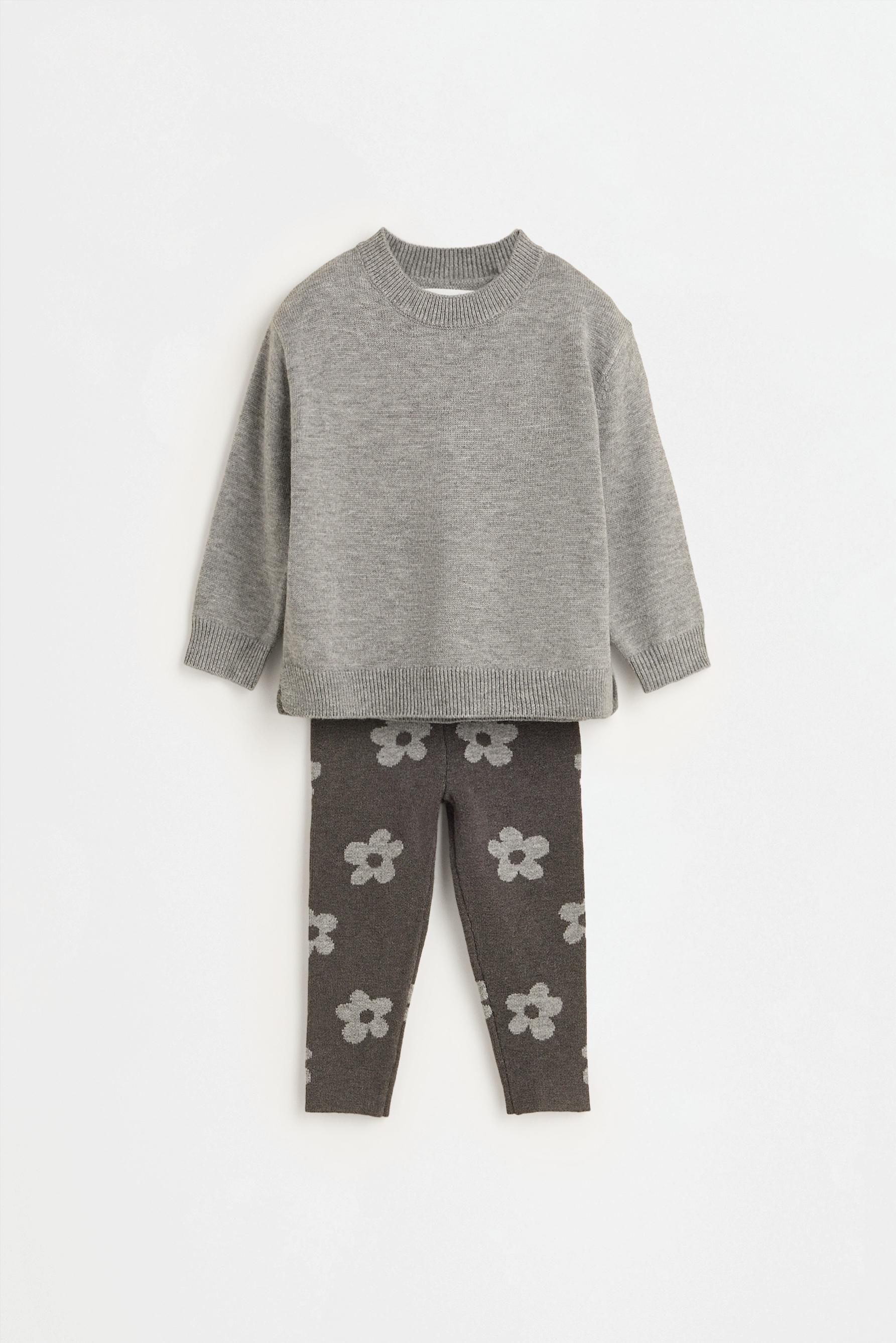 Set punto jersey y legging animal print