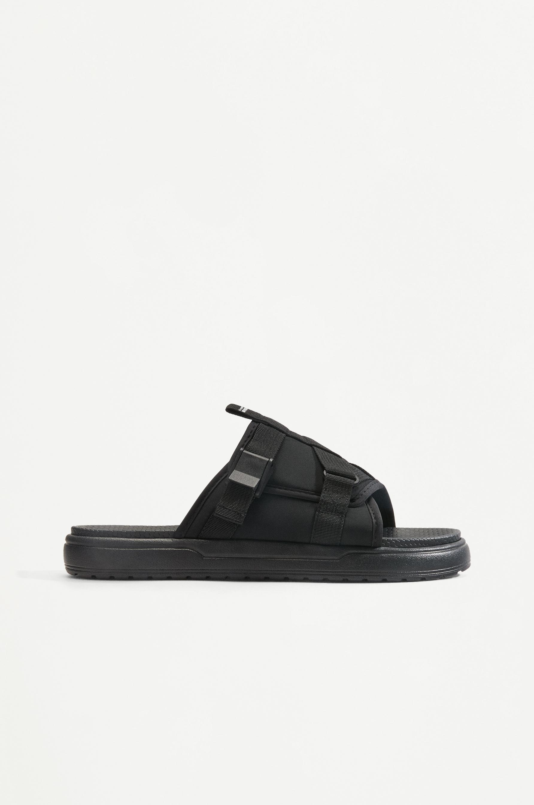 Men's technical pool sandals — BLACK