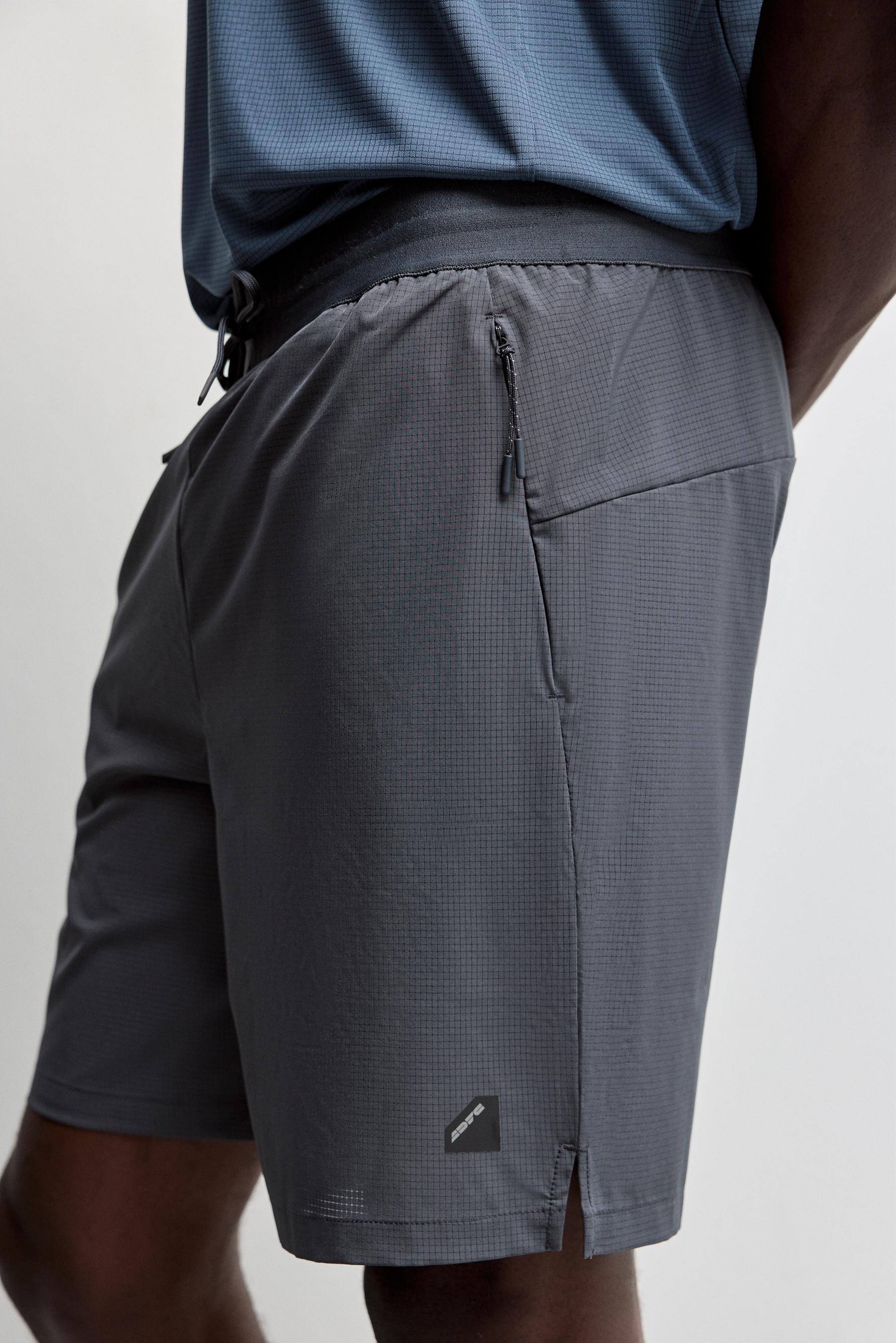 Bermuda sports shorts — STEEL BLUE