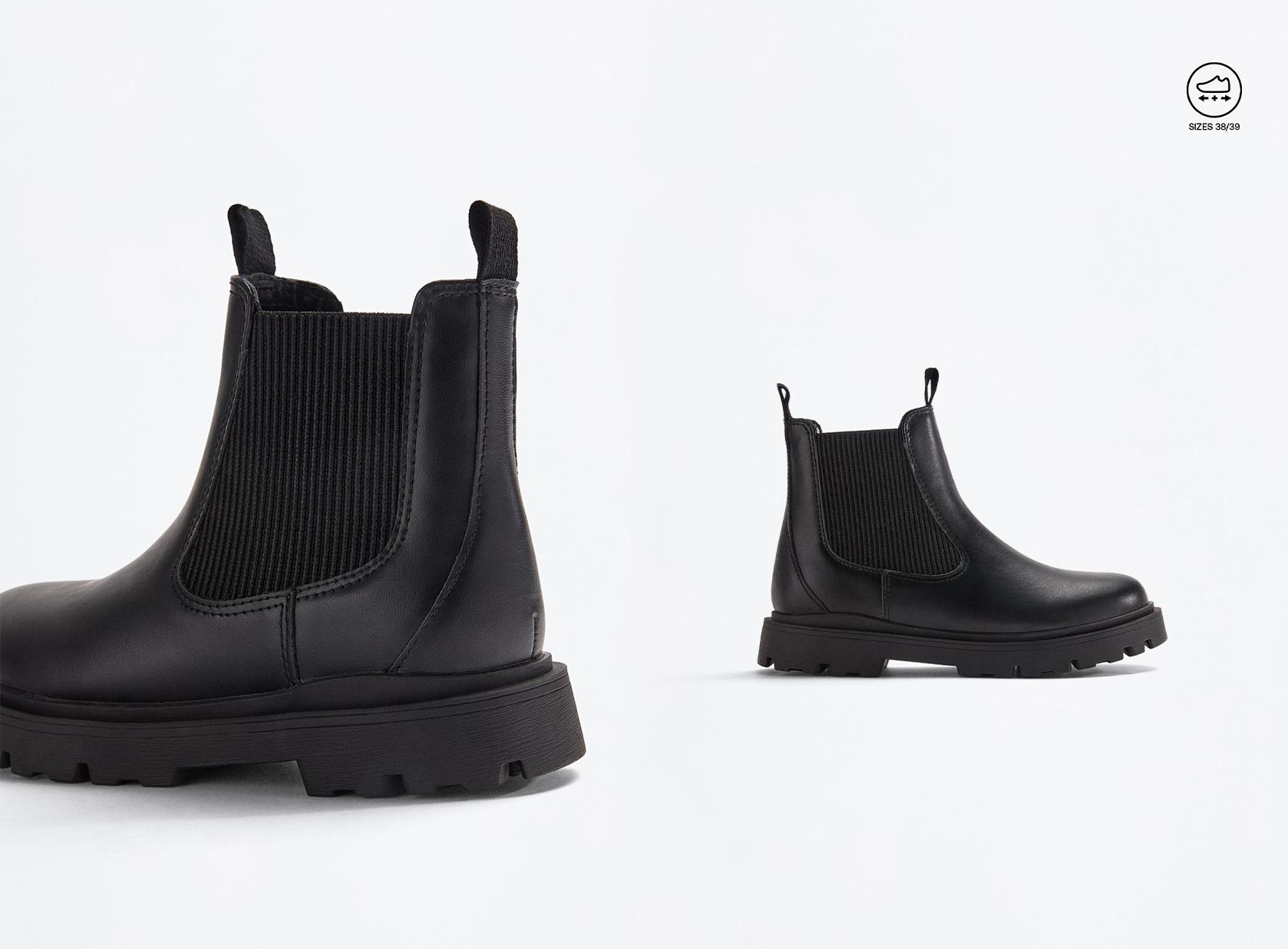 Chelsea boots — BLACK