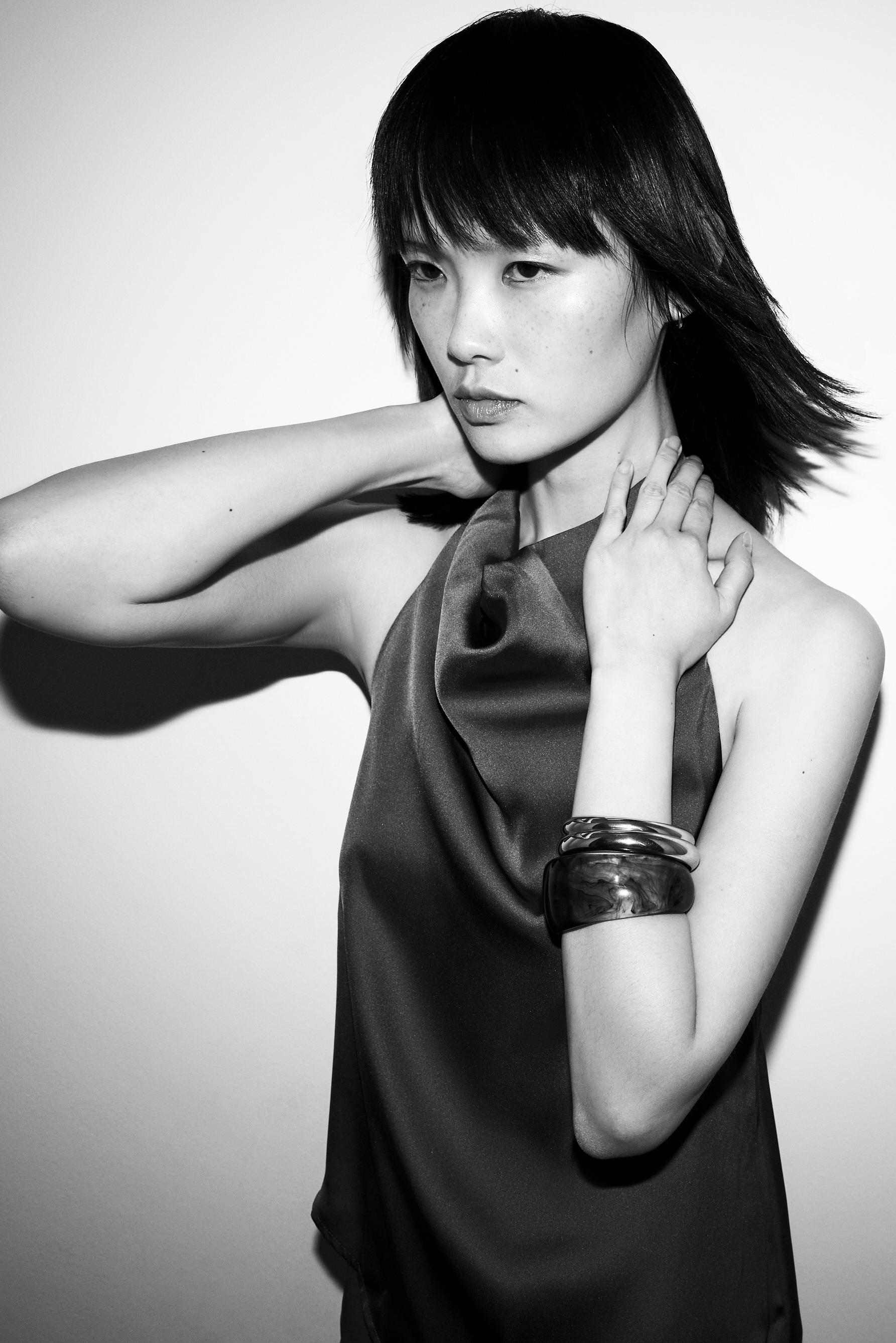 Asymmetric satin top — BROWN