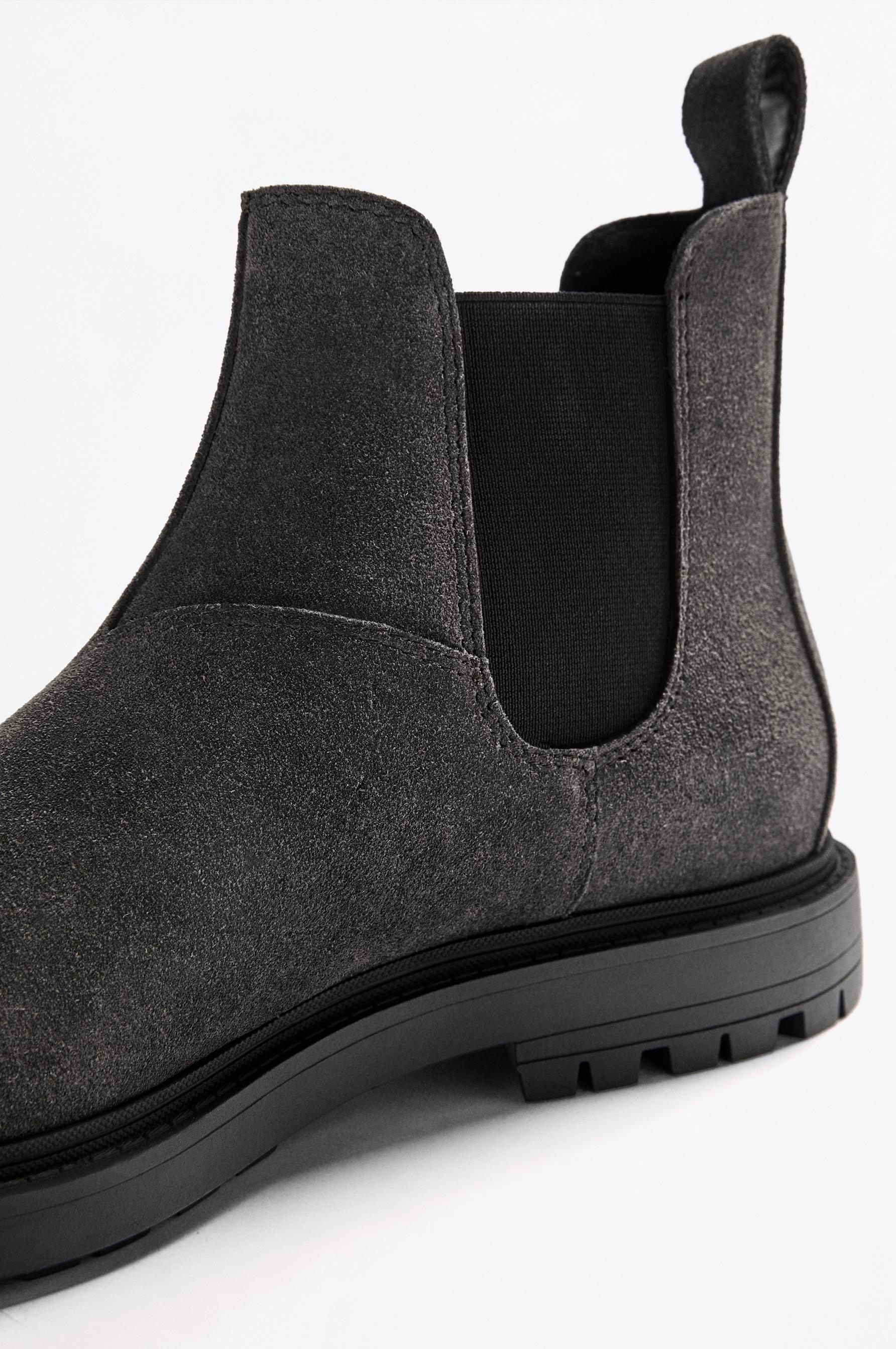 Leather Chelsea ankle boots — GREY