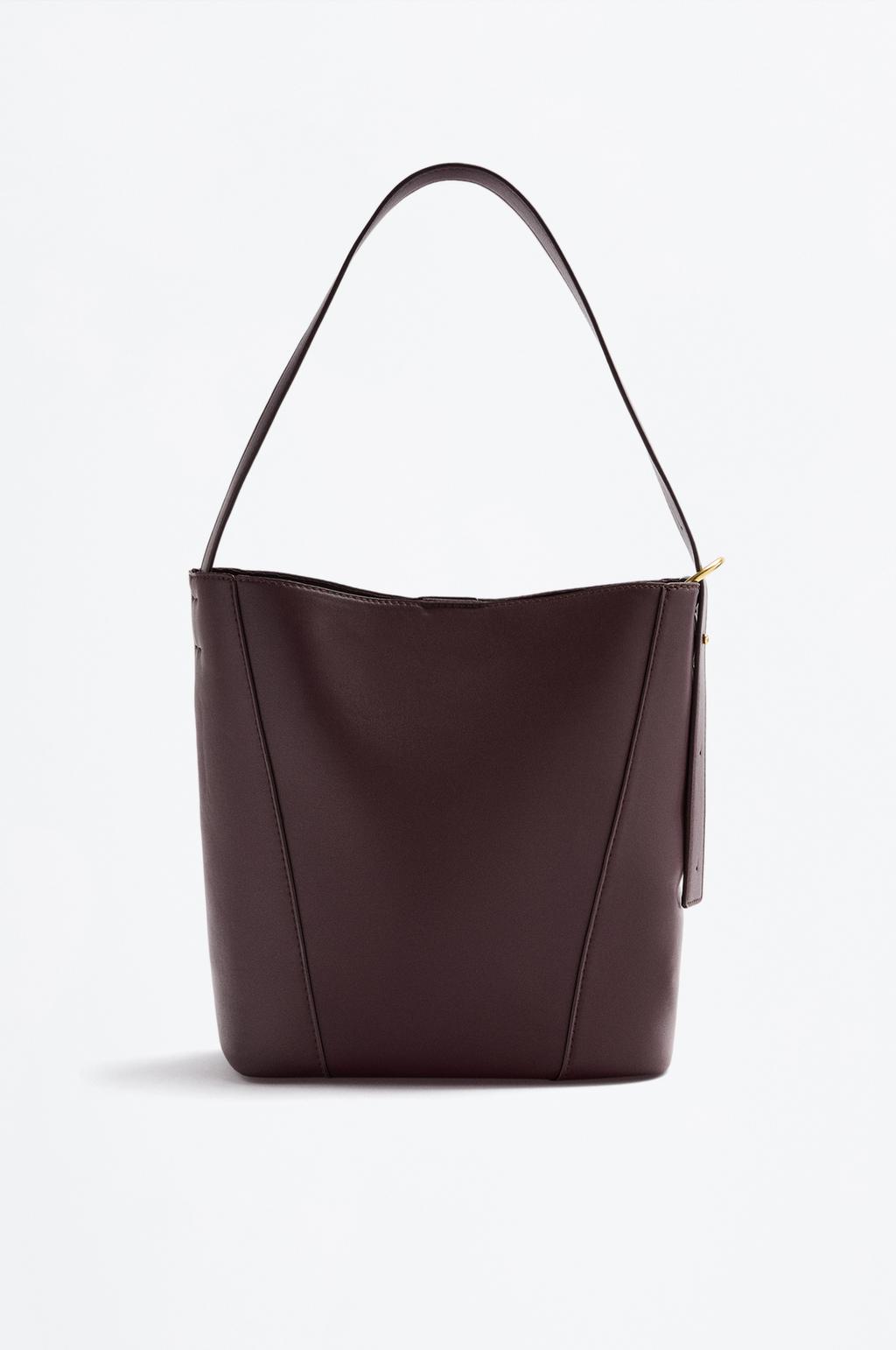 Bolso saco detalle asa