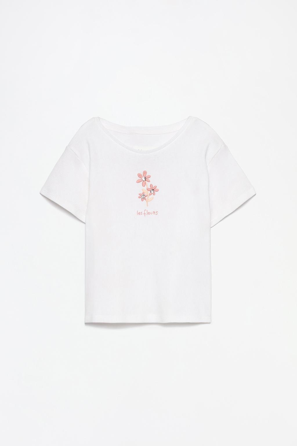 Ribbed T-shirt with appliqués