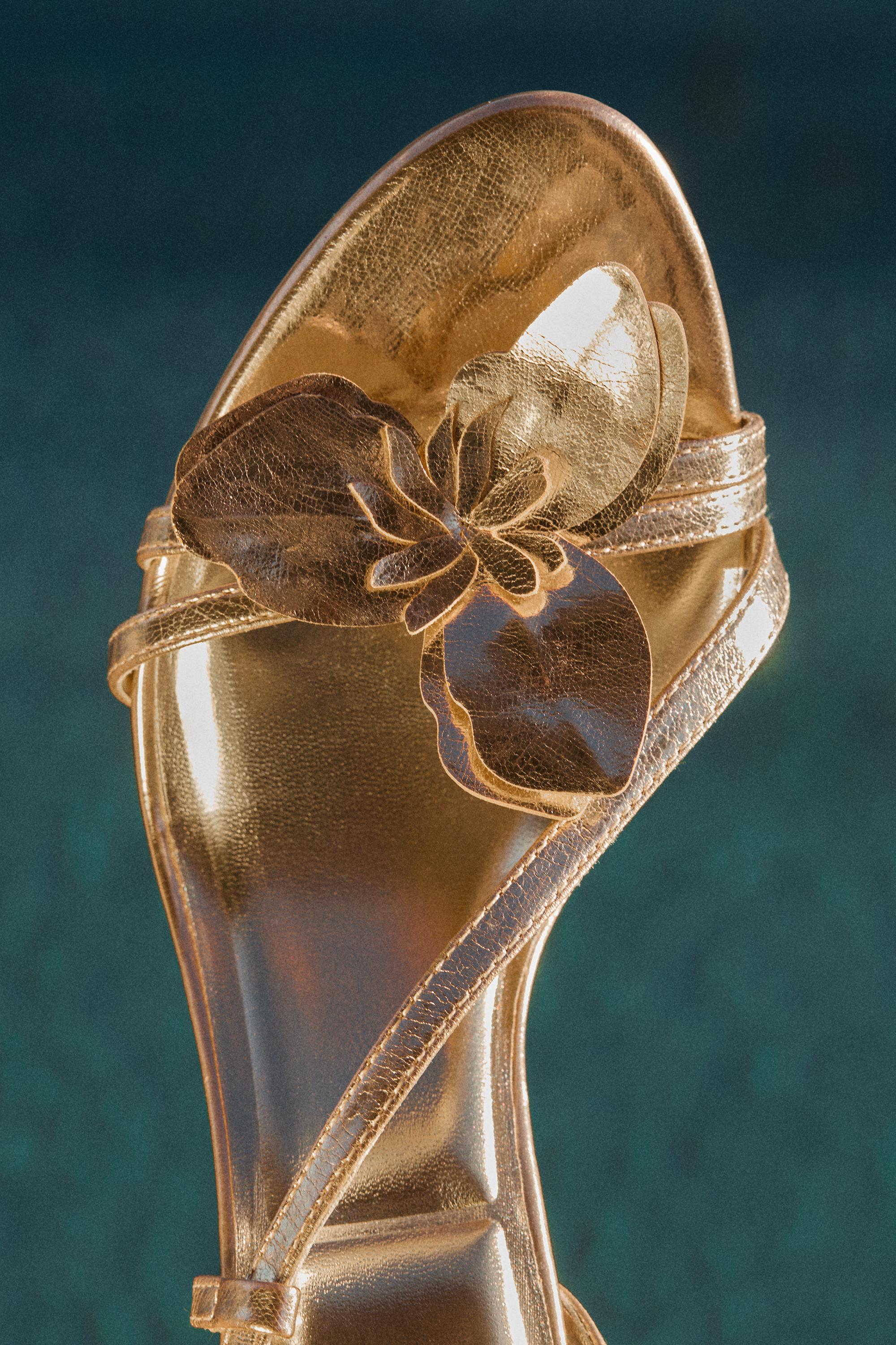 Floral heel sandals — GOLD