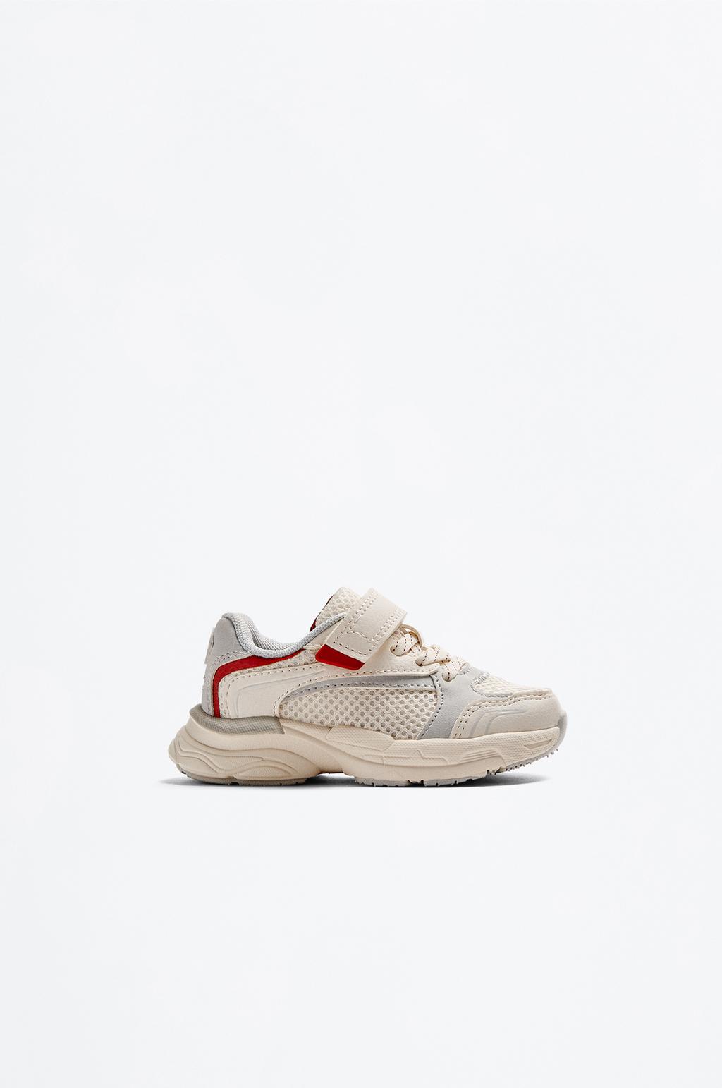 Zapatilla deportiva