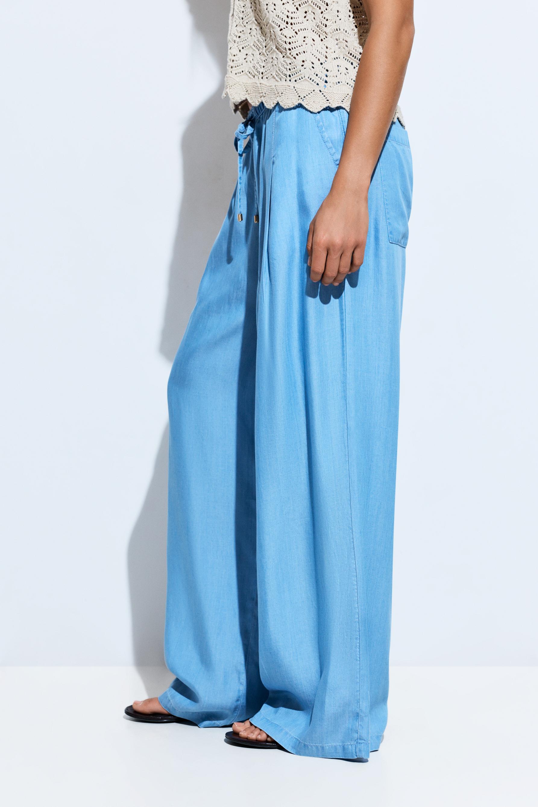 Lightweight wide-leg jeans — PALE BLUE