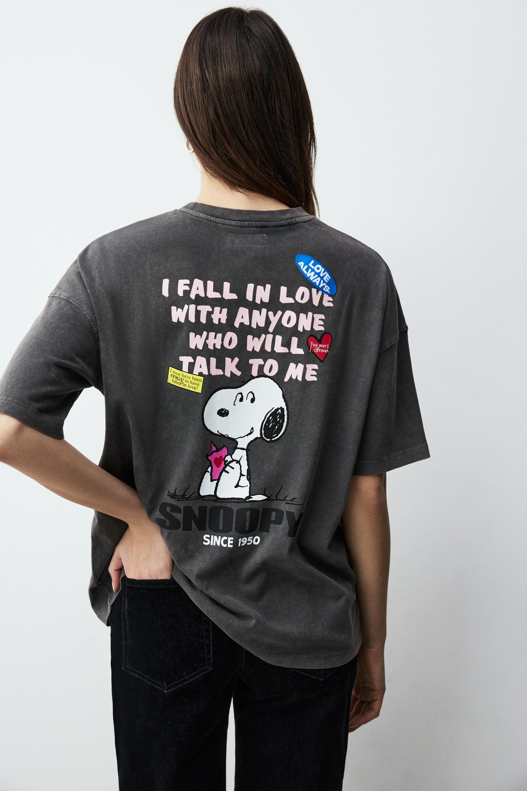 Snoopy Peanuts™ t-shirt - YENİ ÜRÜNLER - Kadın | LEFTIES Turkey