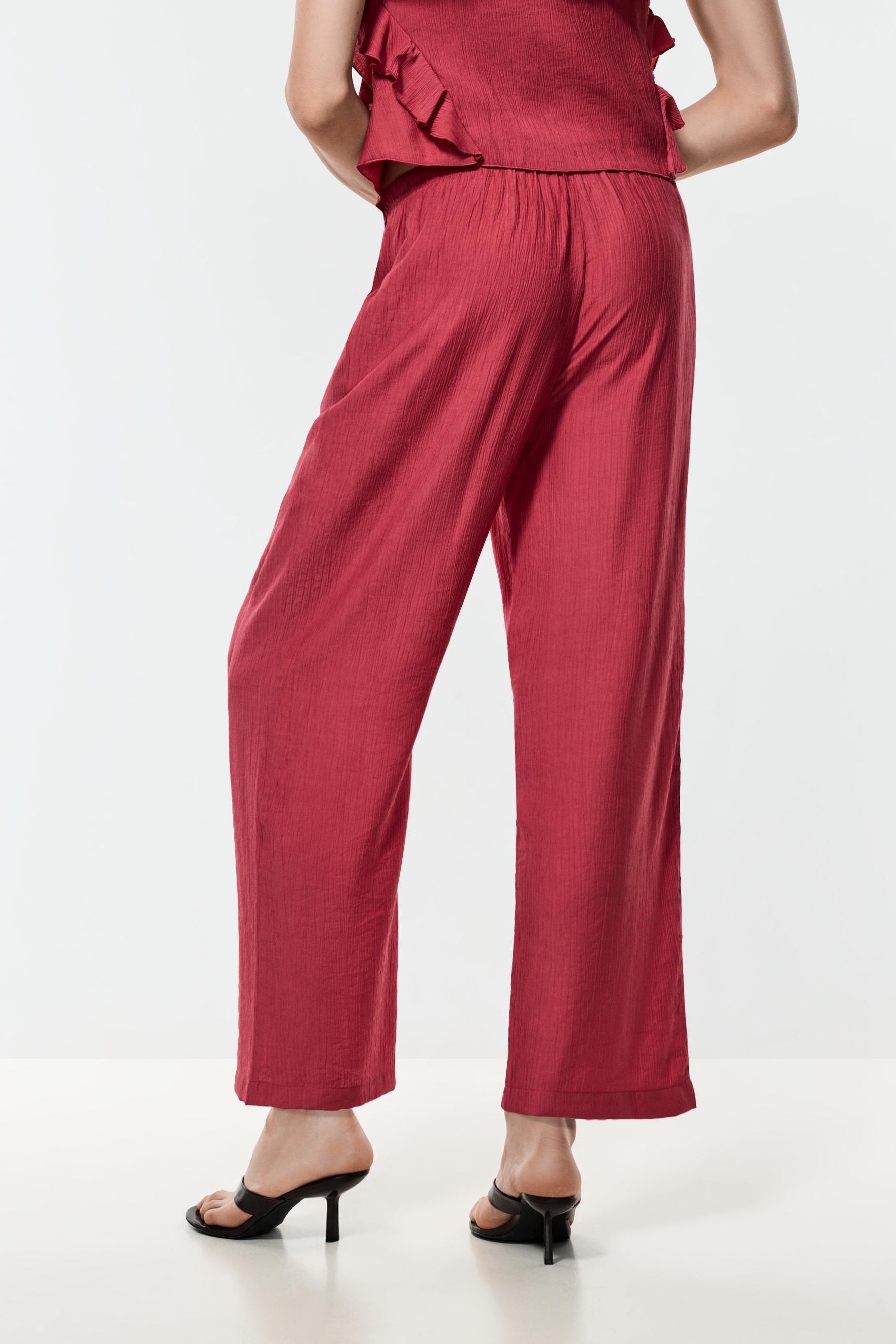 Textured jogging trousers — PALE MAROON