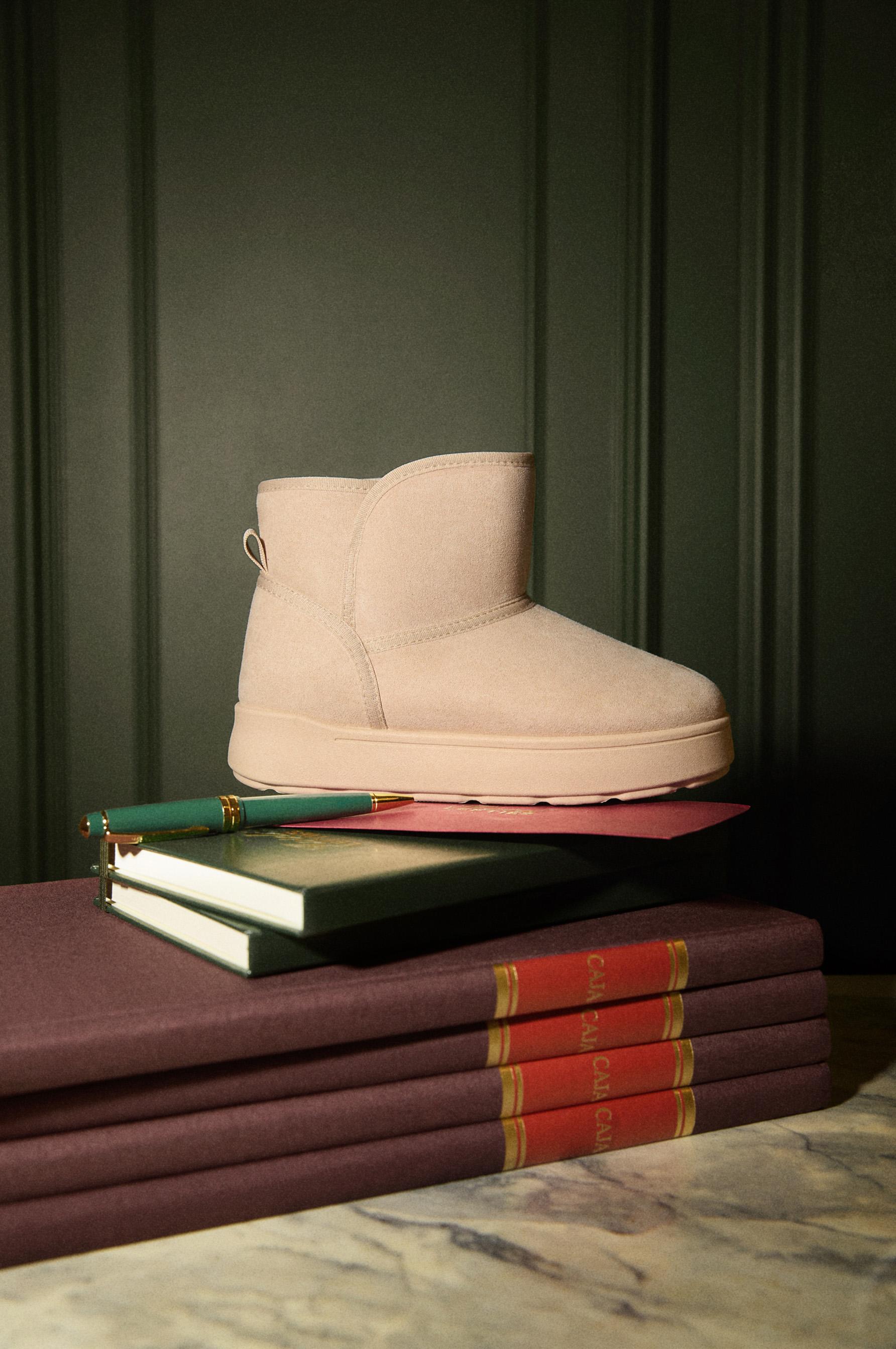 Lined ankle boot — BEIGE