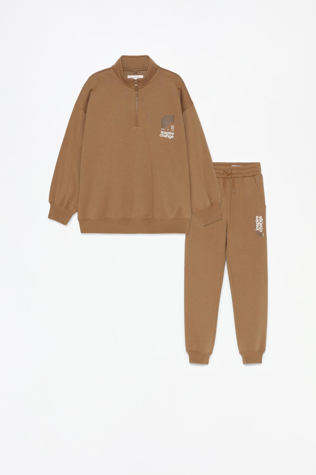 Plush zip-up sweatshirt and trousers co-ord