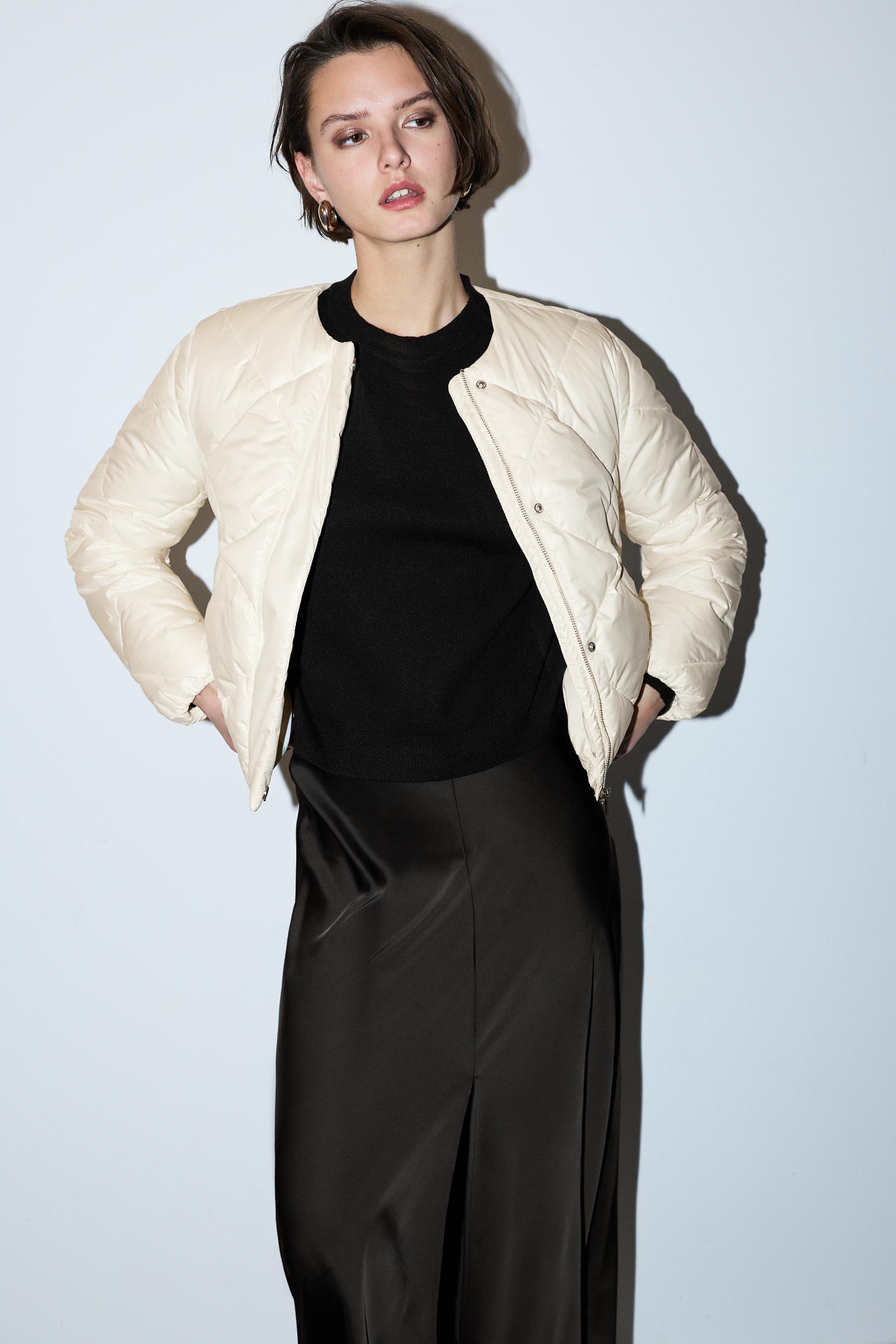 Cazadora acolchado cuello redondo