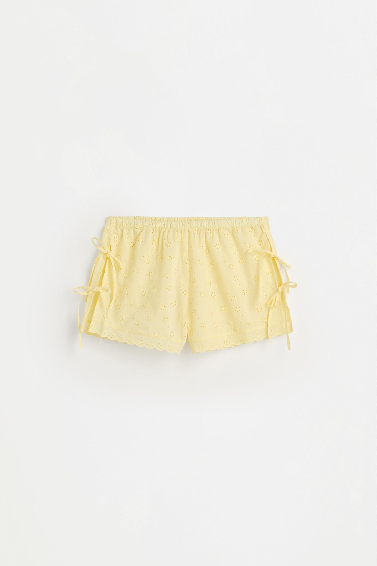Swiss embroidery shorts — BUTTER