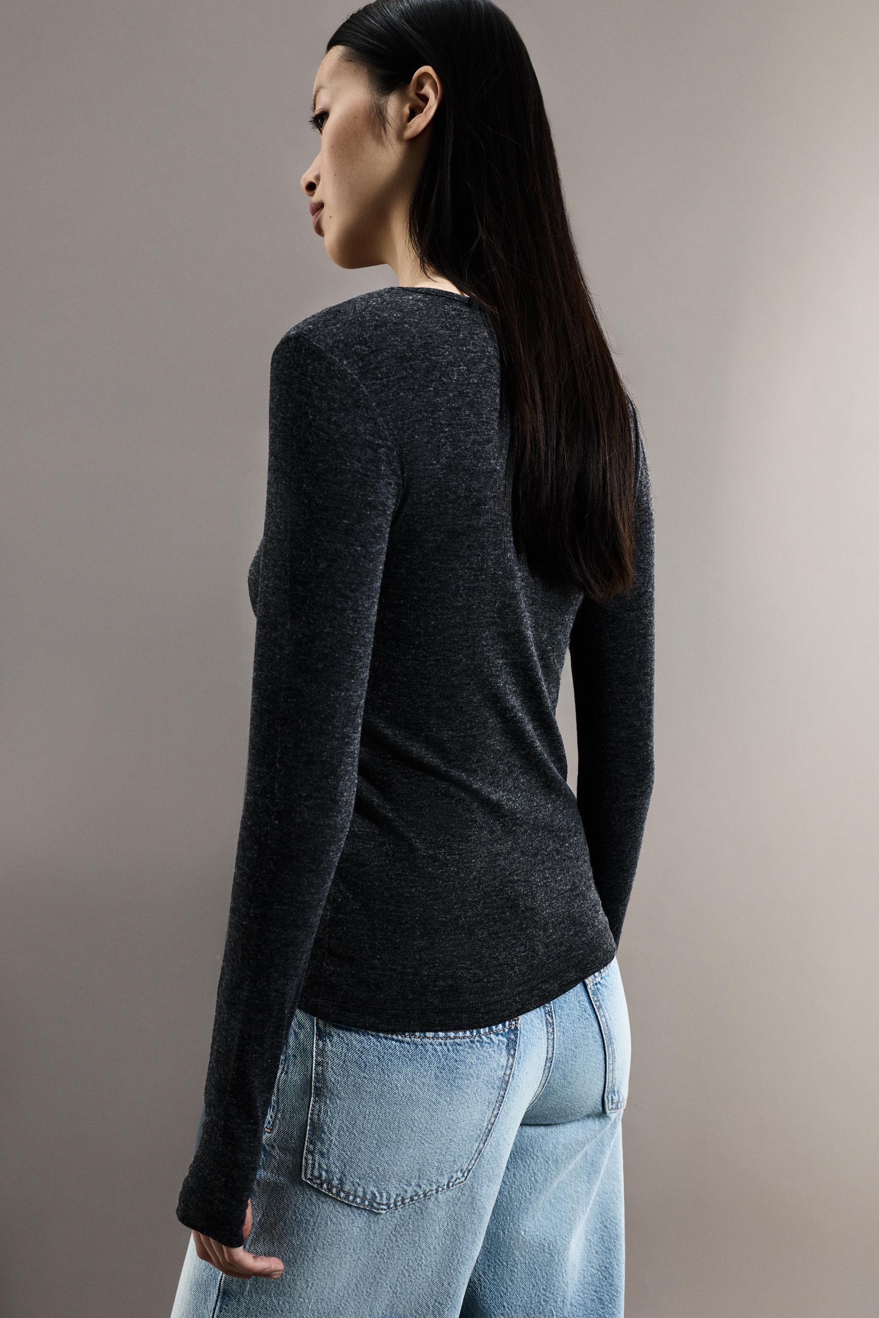 LIGHT WEIGHT Thermal T-shirt (-4ºC to 9ºC) — DARK GREY