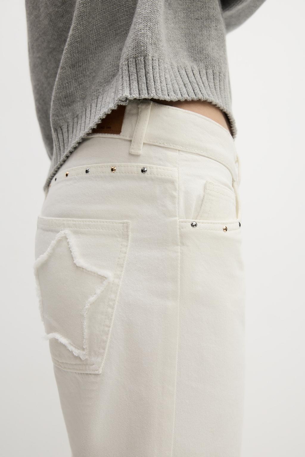 Wide-leg jeans with a star print pocket