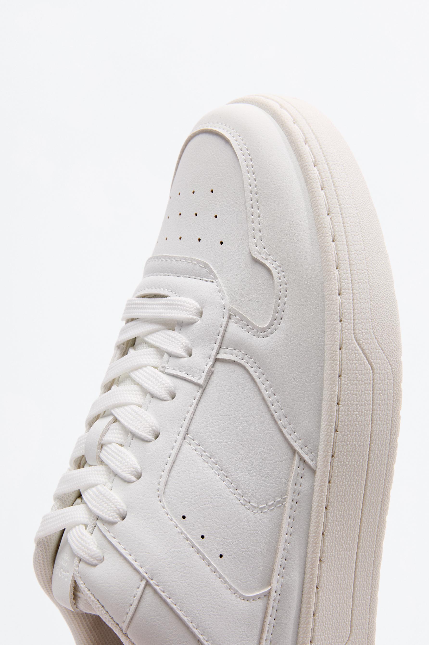 Casual sneakers — WHITE