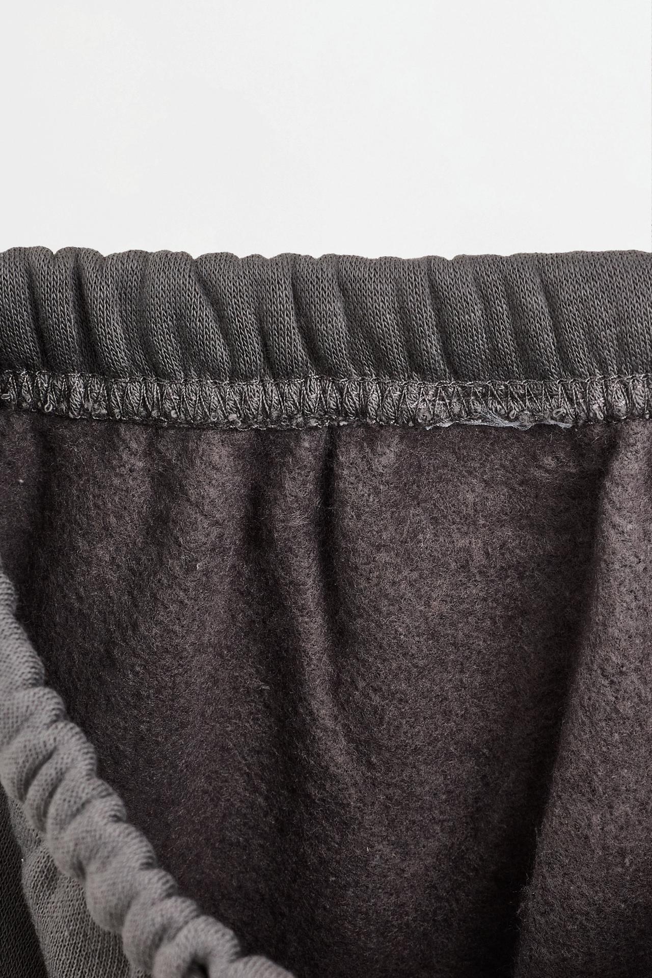 4-pack of plain plush joggers — INDIGO
