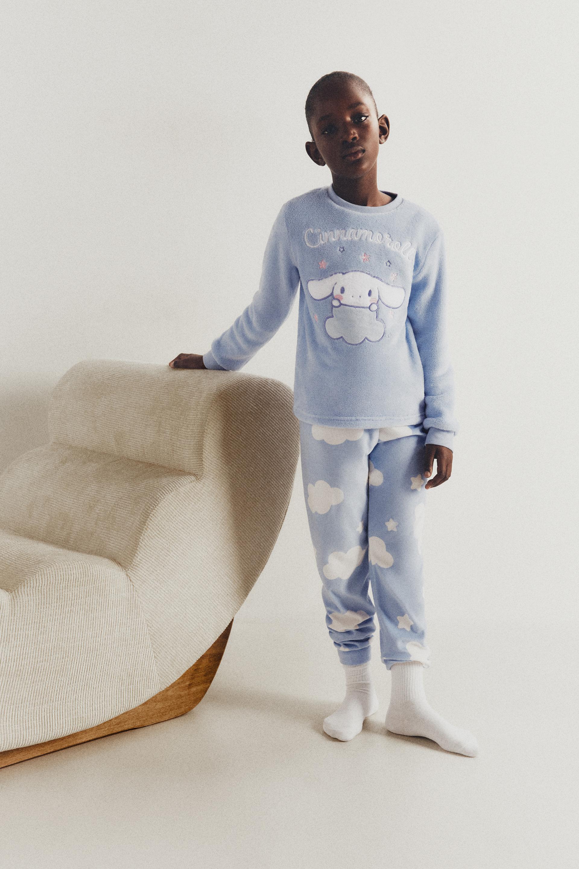 Pijama Cinamoroll Hello Kitty ©SANRIO aterciopelado