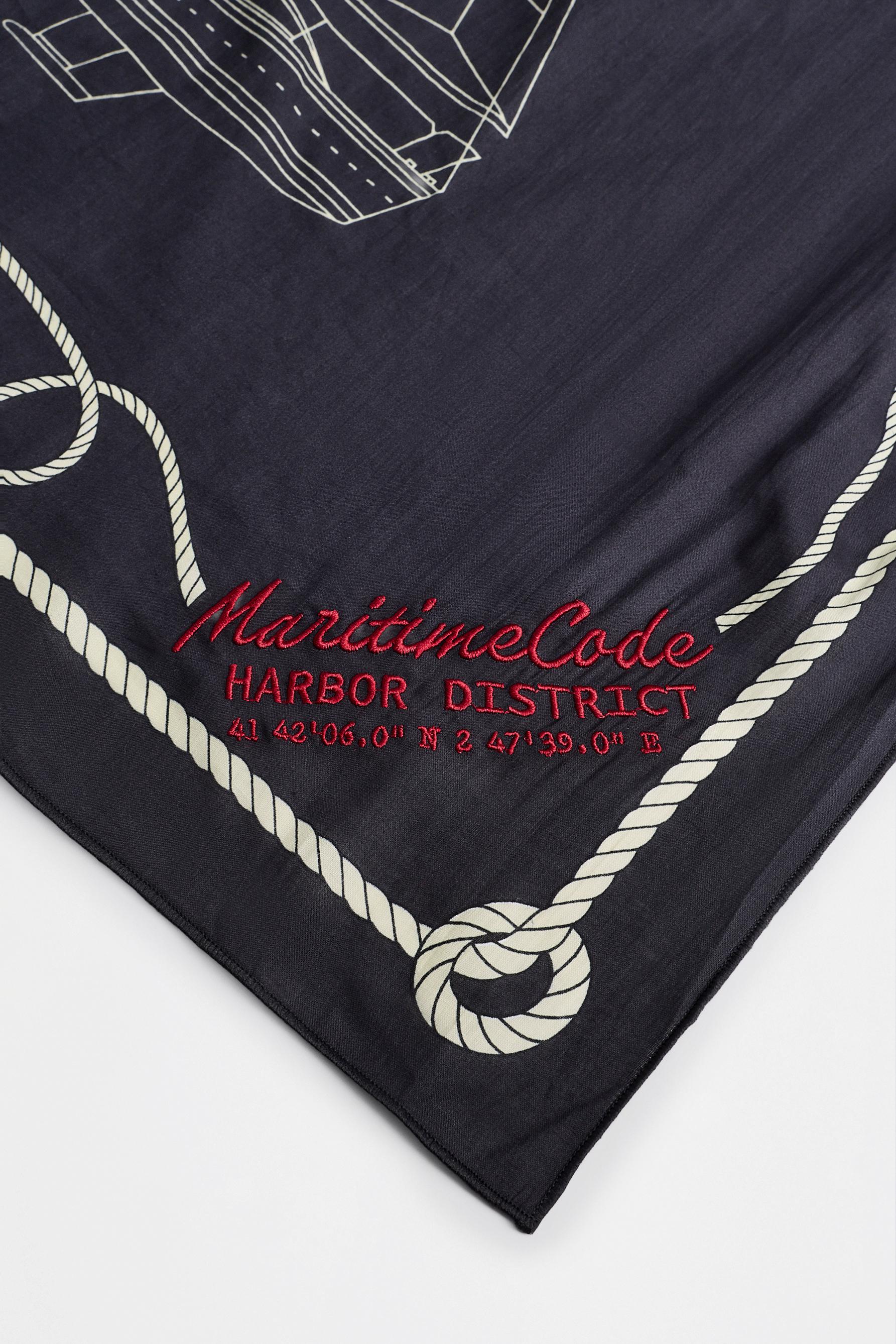 Nautical print scarf — VARIOUS