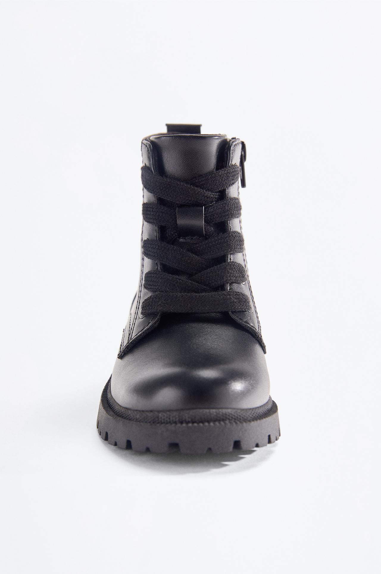 Lace-up boot — BLACK