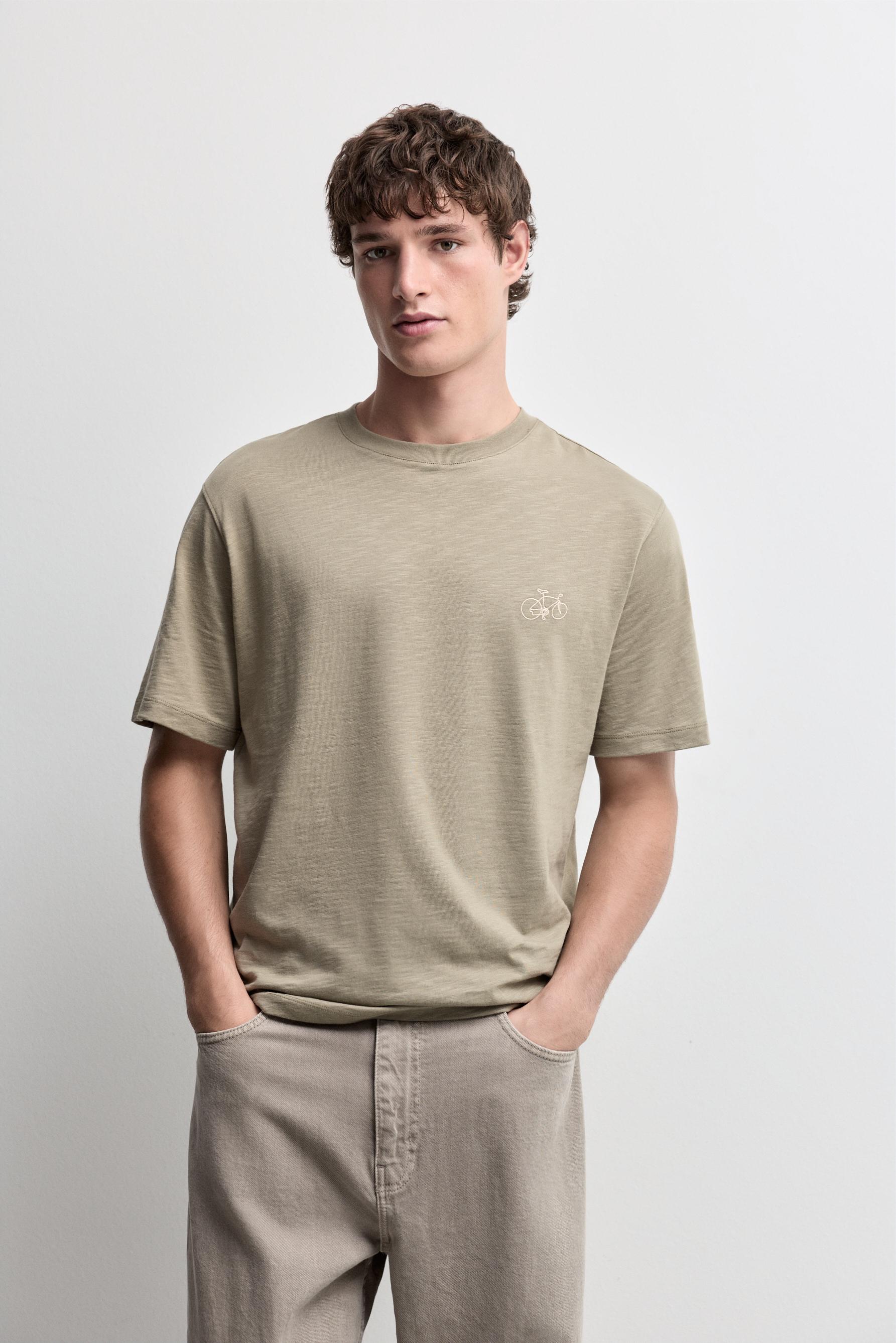 Embroidered T-shirt — PALE GREEN