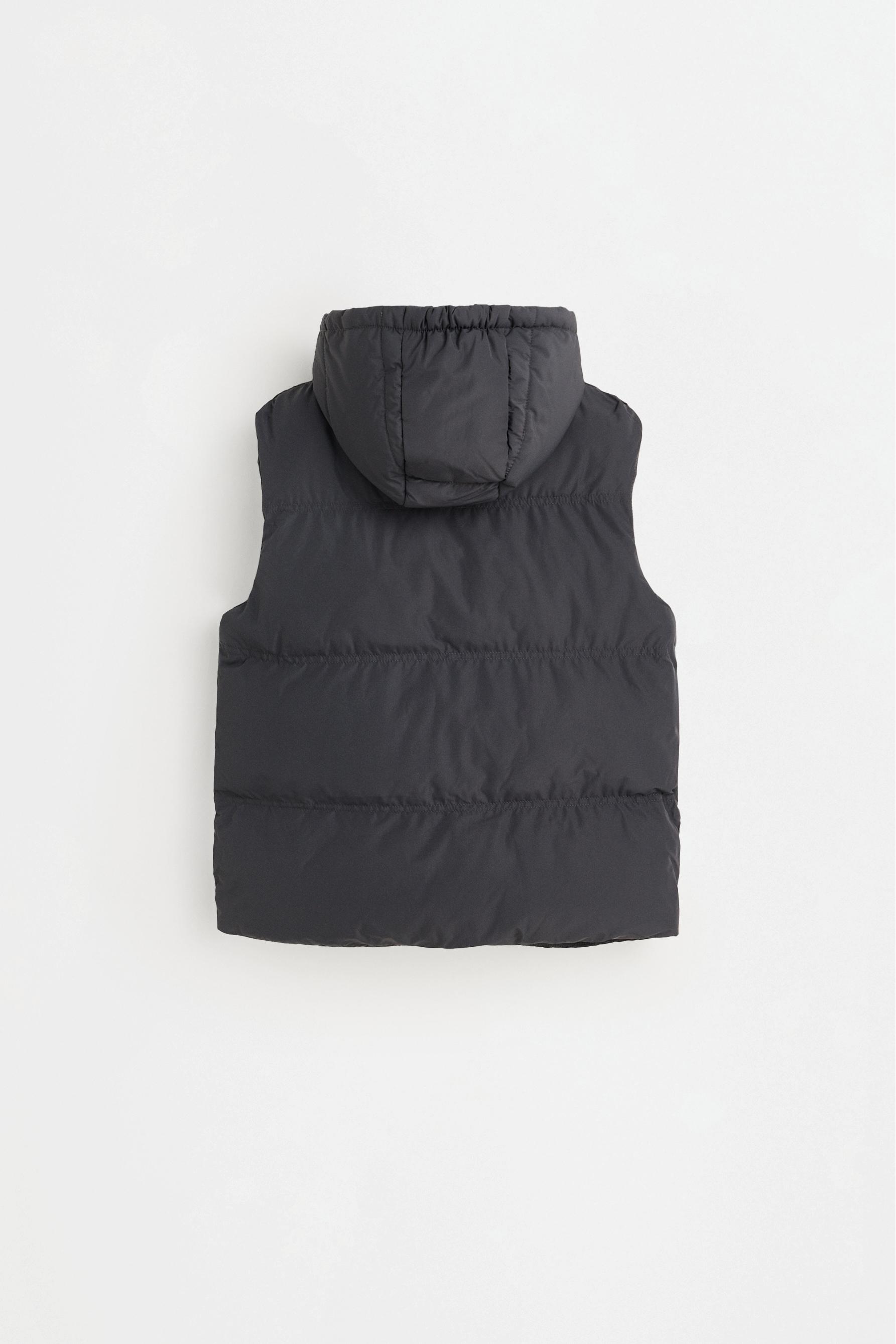 Quilted hooded gilet — LEAD