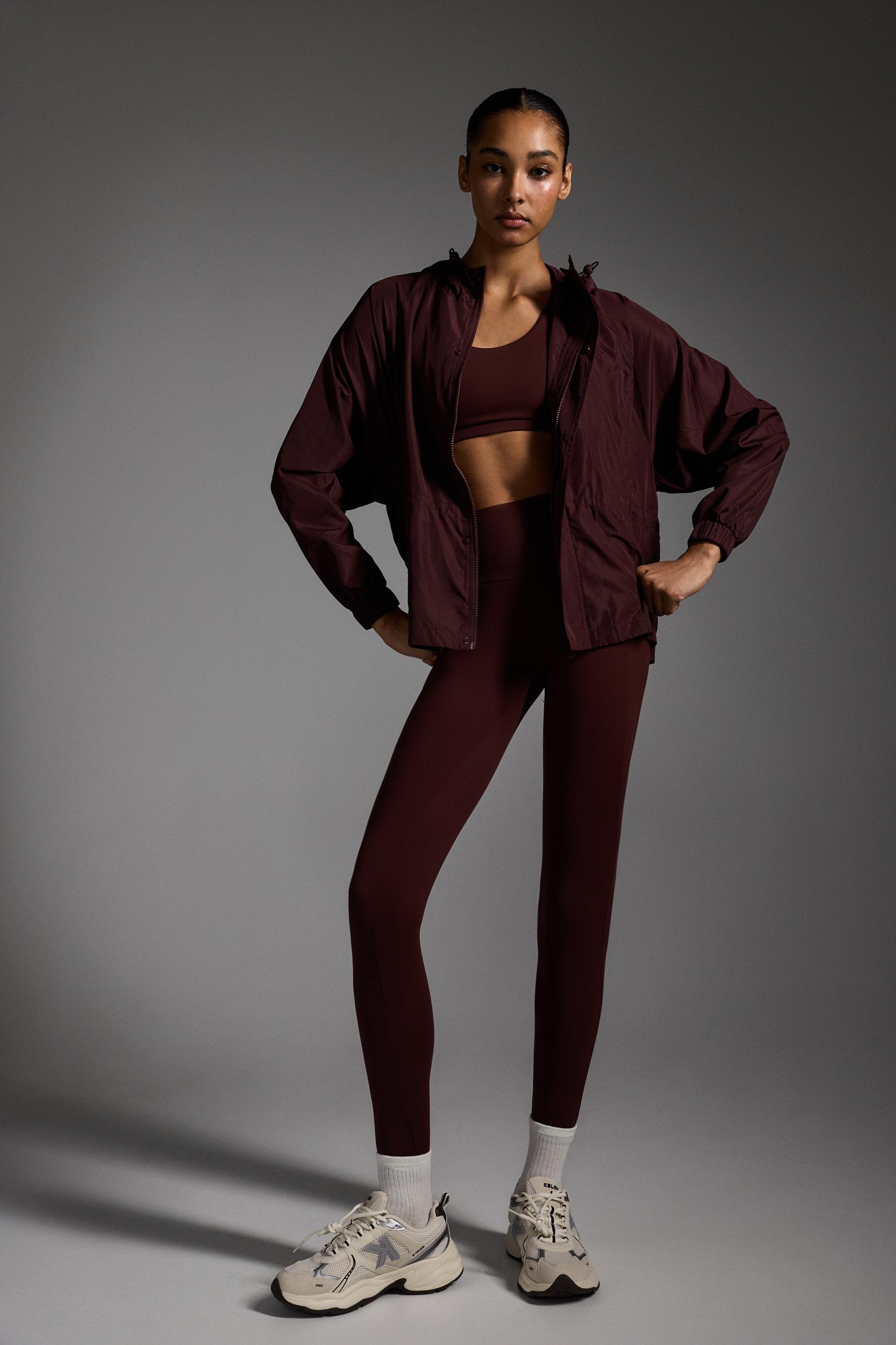 Gathered sports windbreaker — WINE