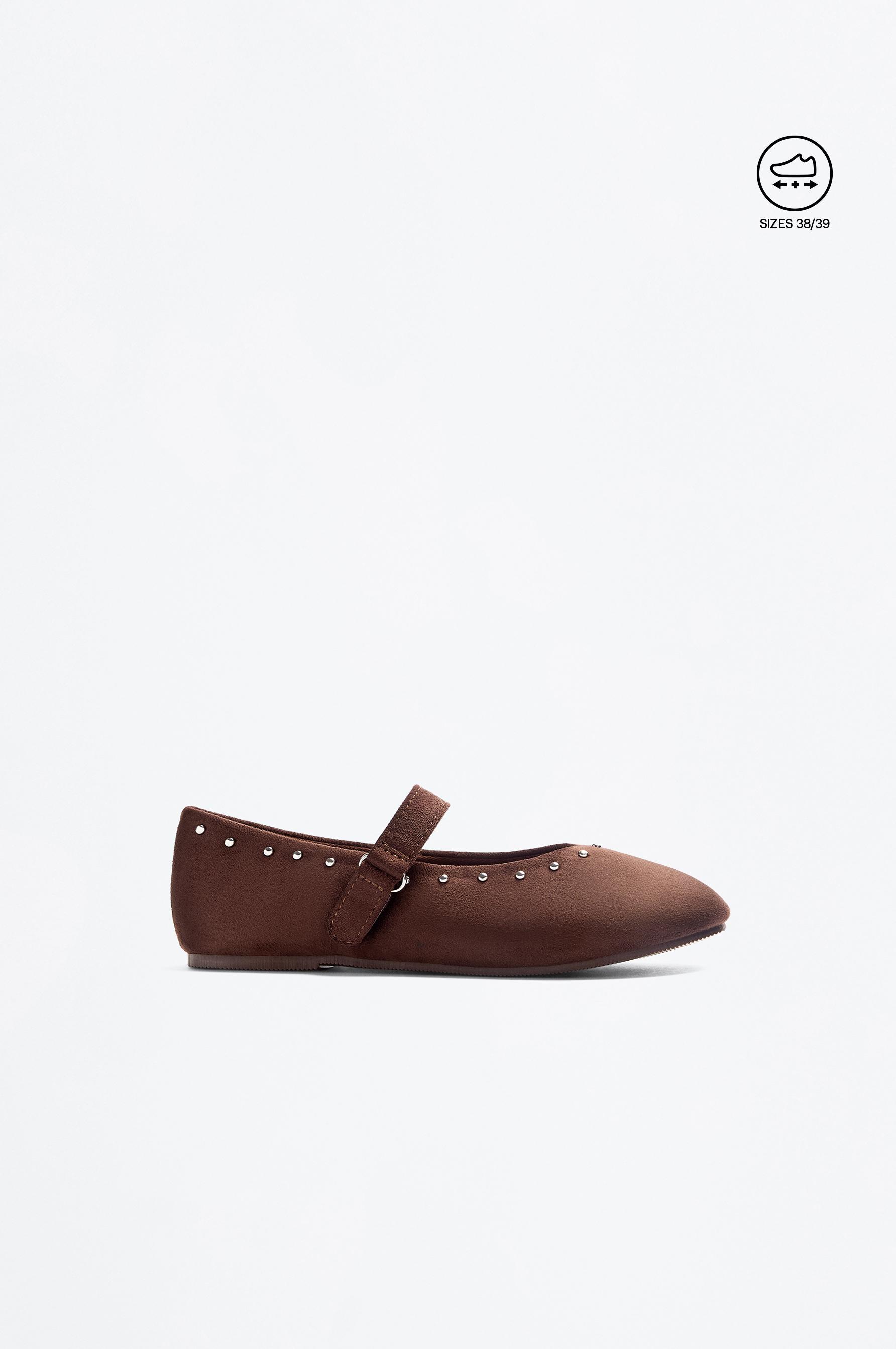 Studded Mary Jane flats — BROWN