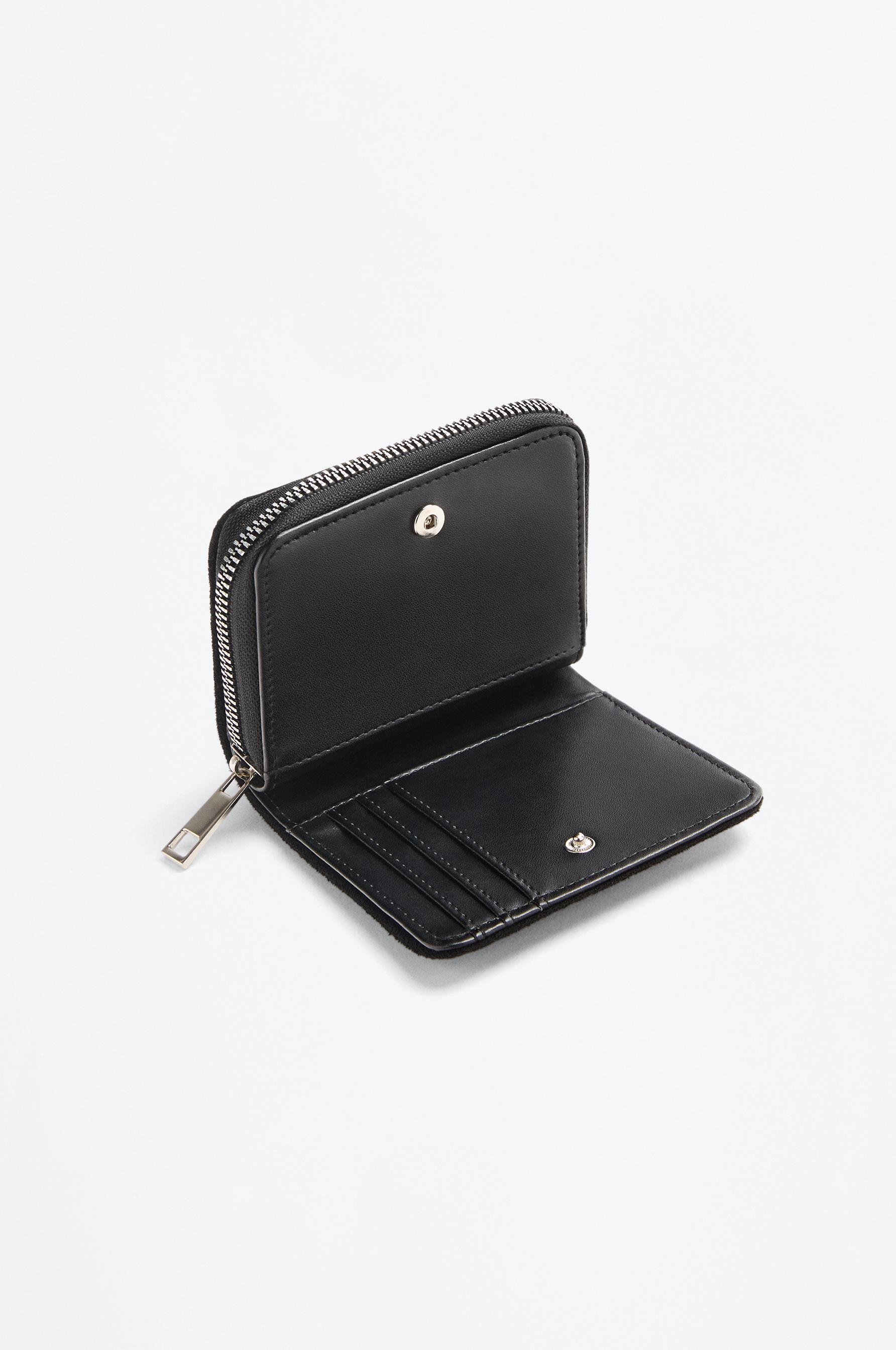 Studded wallet — BLACK