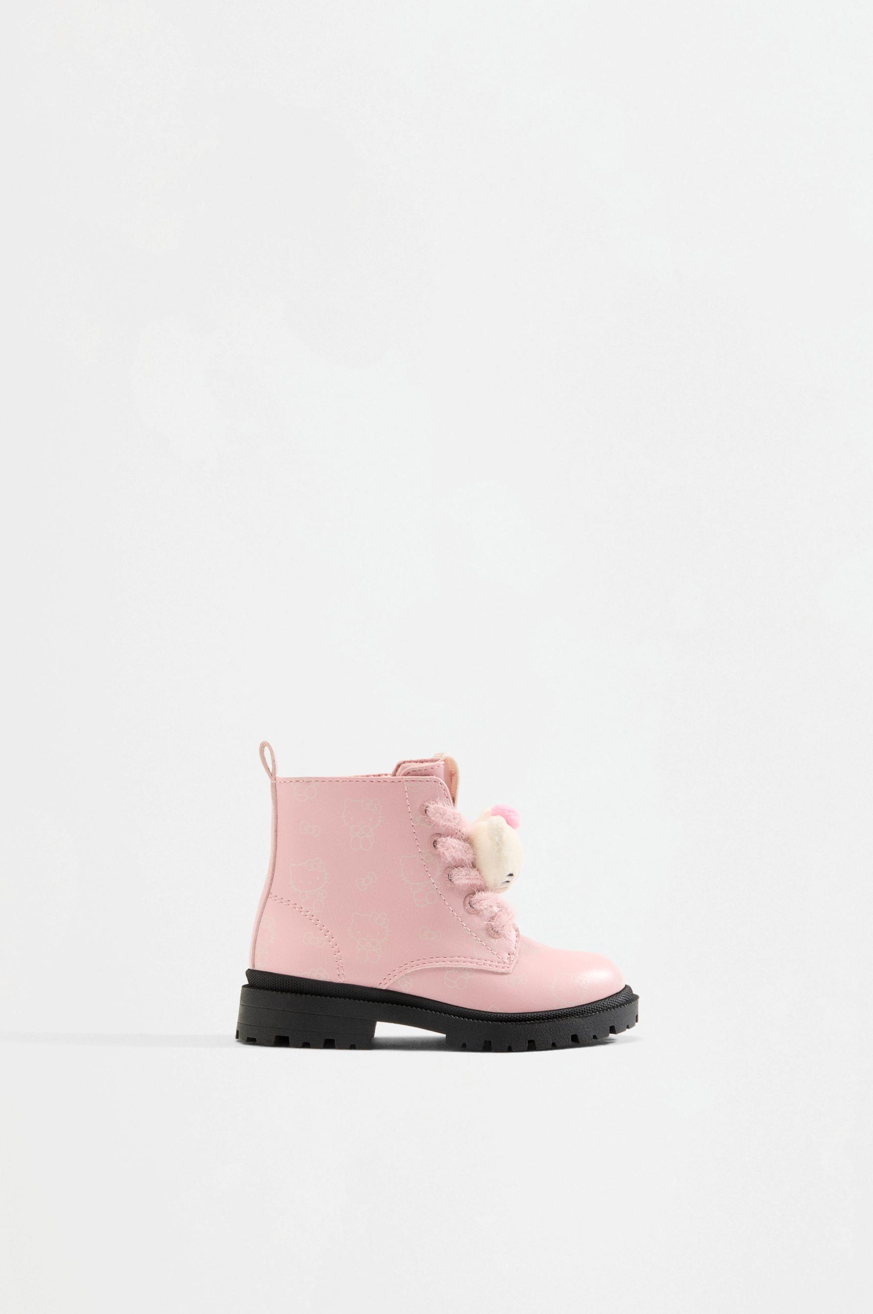 Hello Kitty and Friends ©SANRIO boots — PINK
