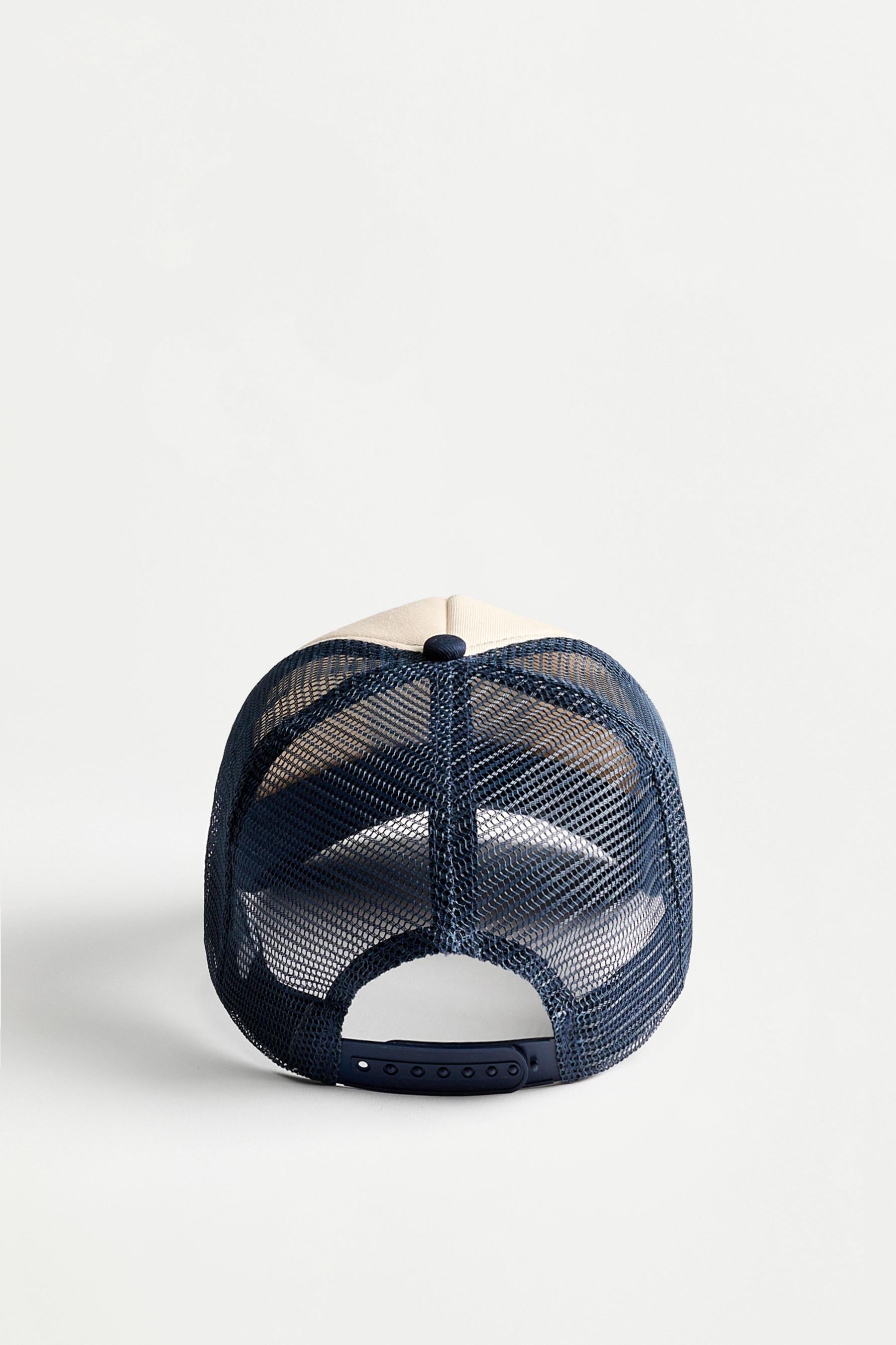 Surf Riders patch cap — ECRU/BLUE