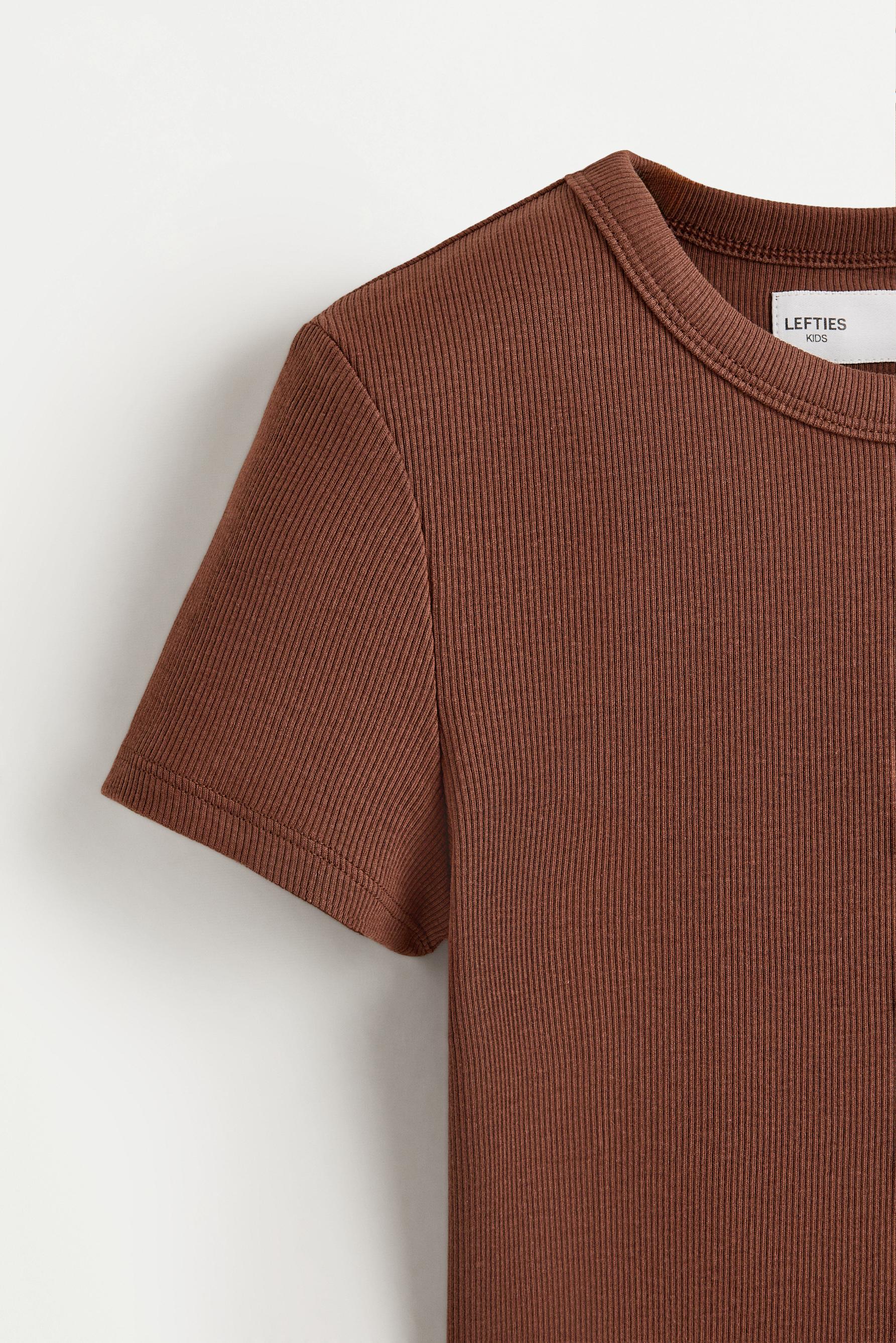 Ribbed T-shirt — CHOCOLATE