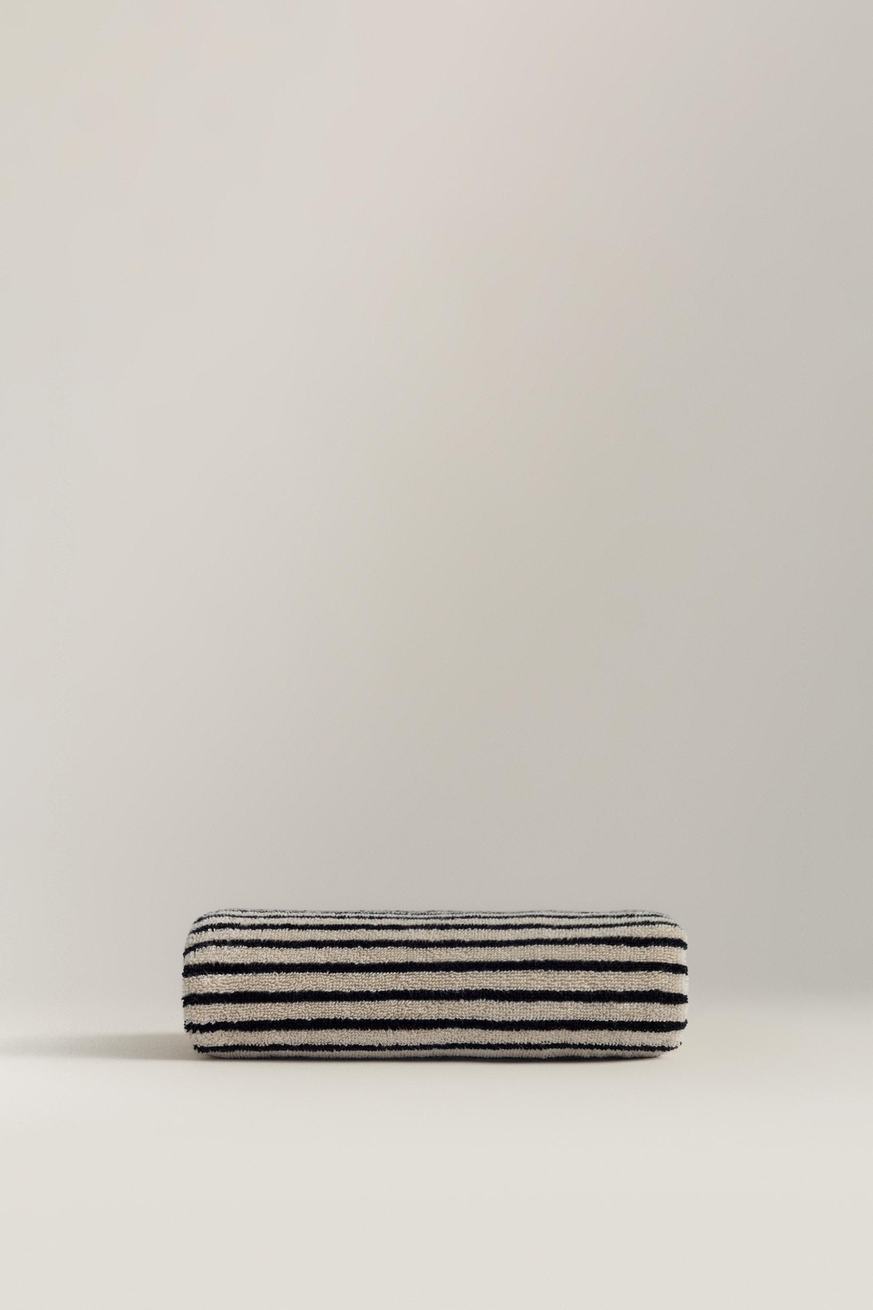 Toalla de manos rayas 500 g/m²