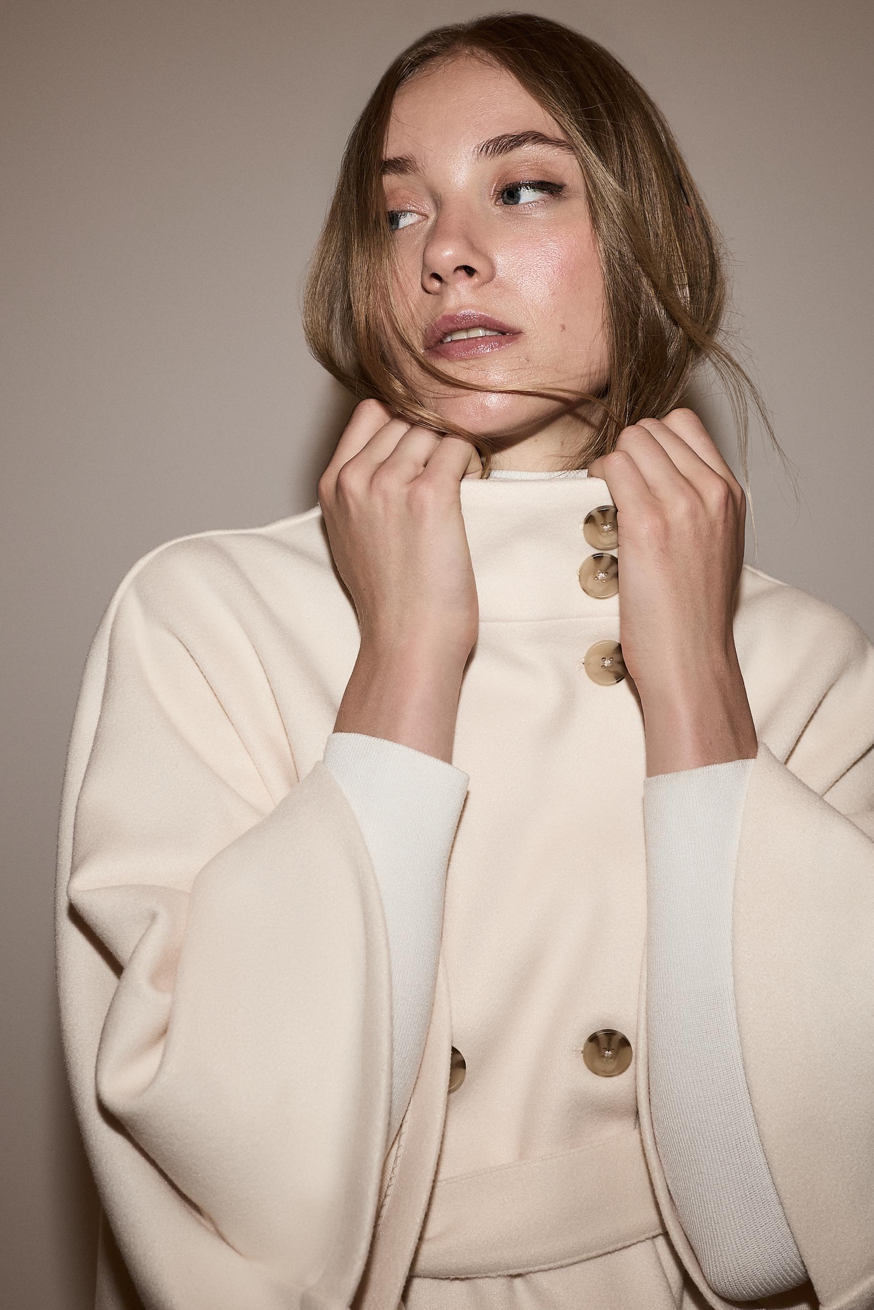 Wool-blend cape — VANILLA