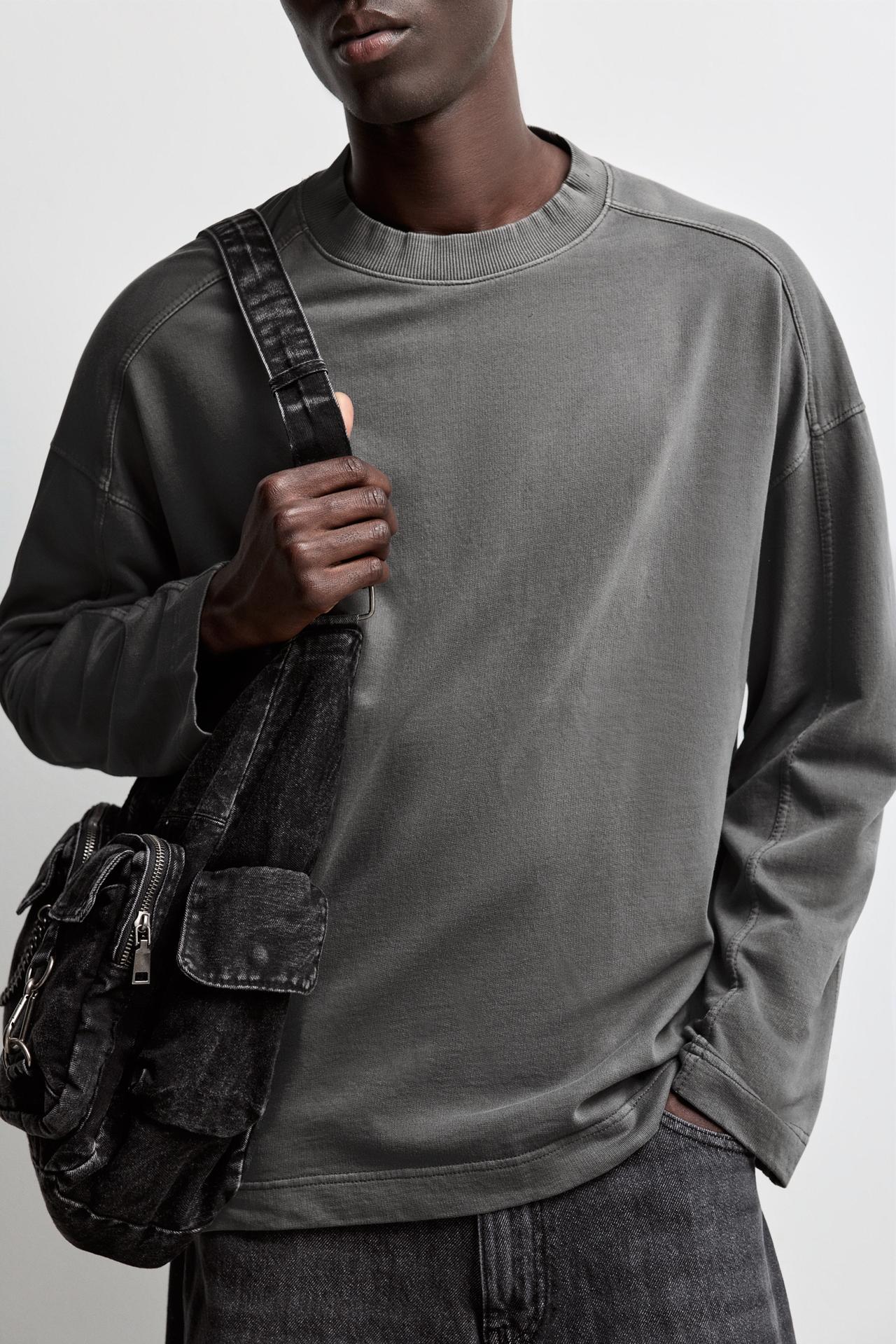 Washed-effect sweatshirt — BLACK