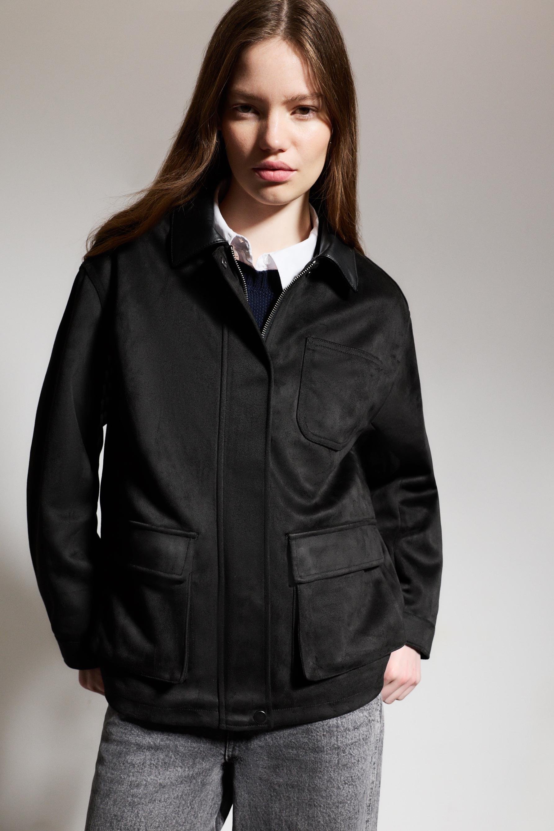 Cazadora efecto ante