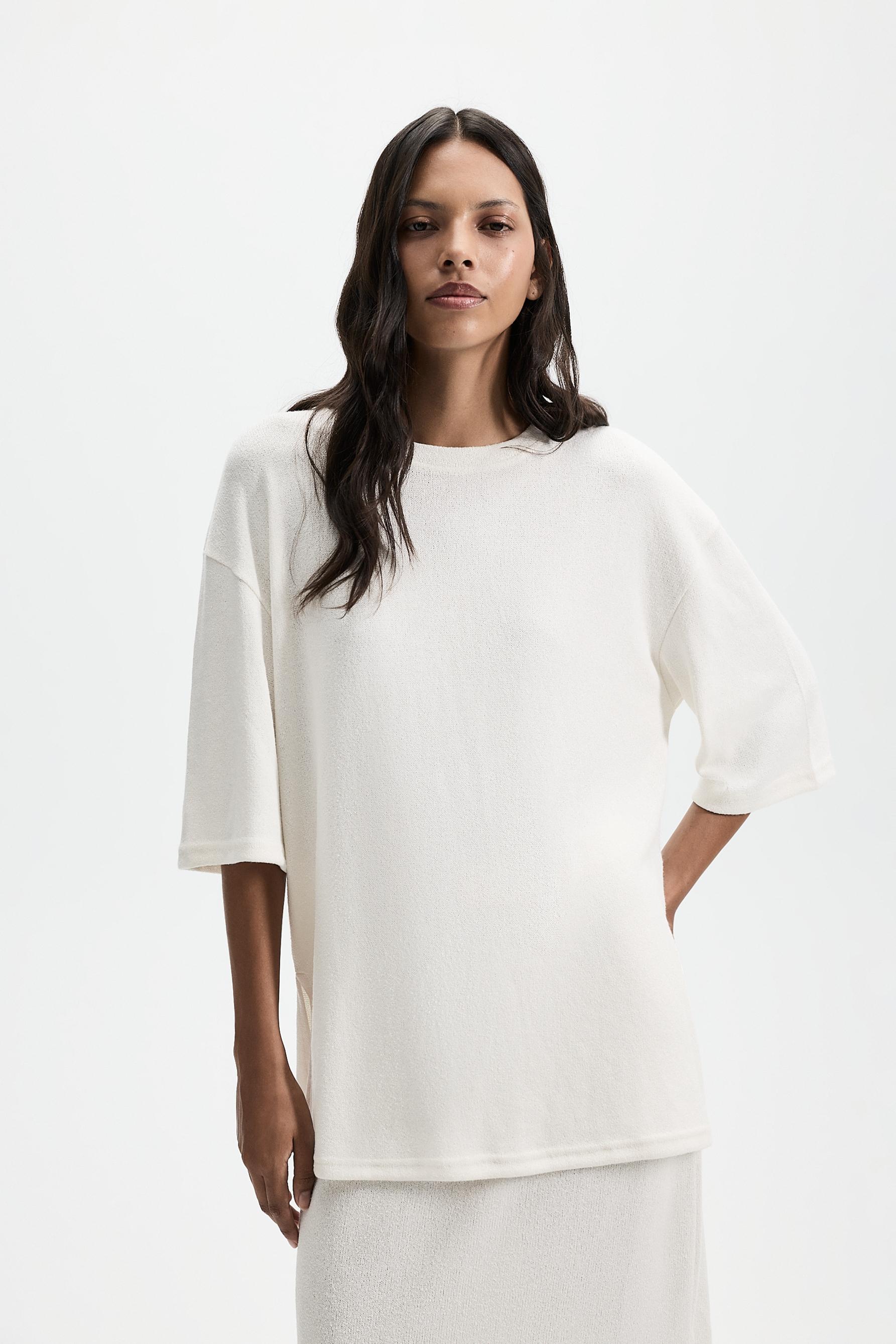 Oversize rustic T-shirt — OFF WHITE