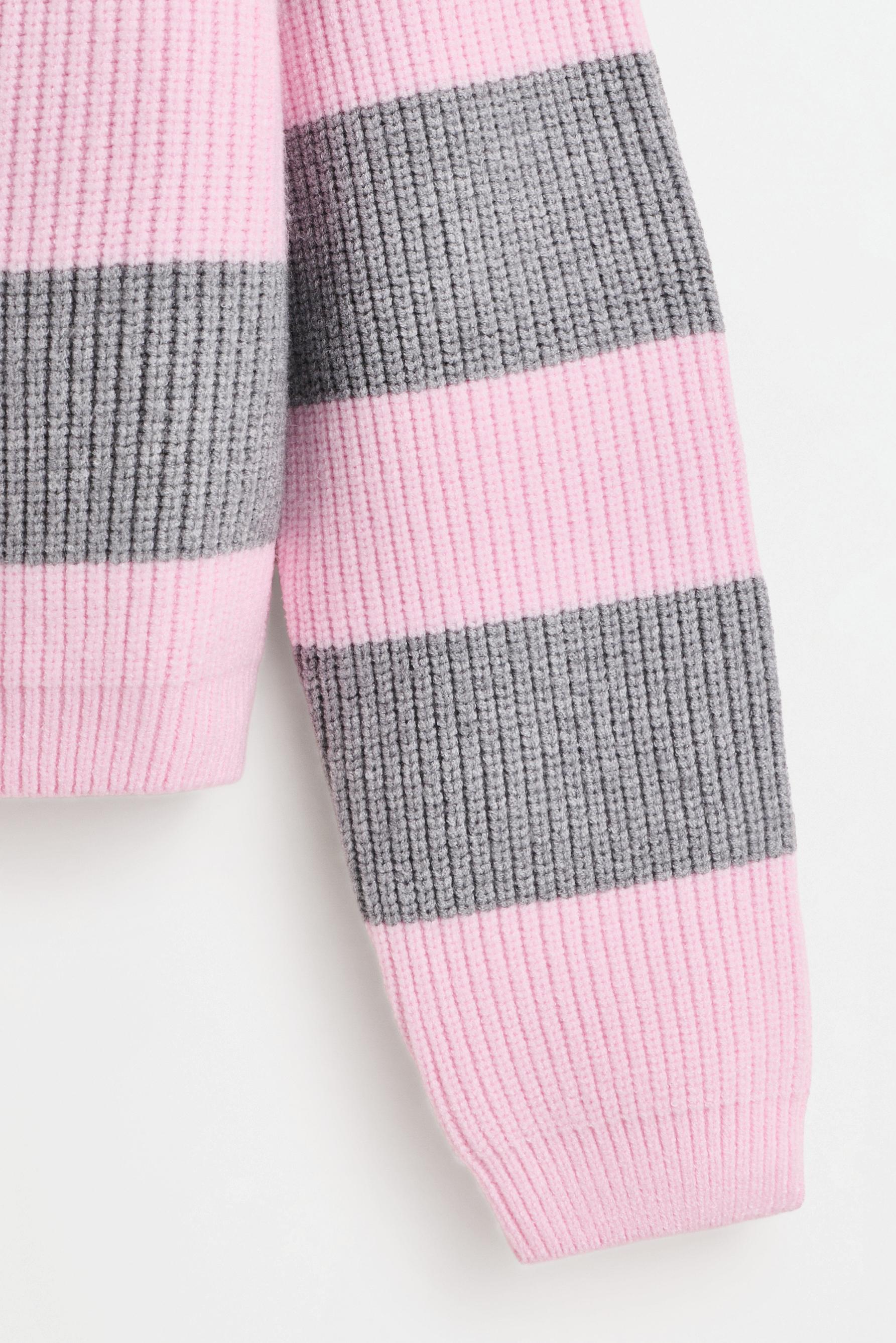 Striped knit sweater — STRIPED