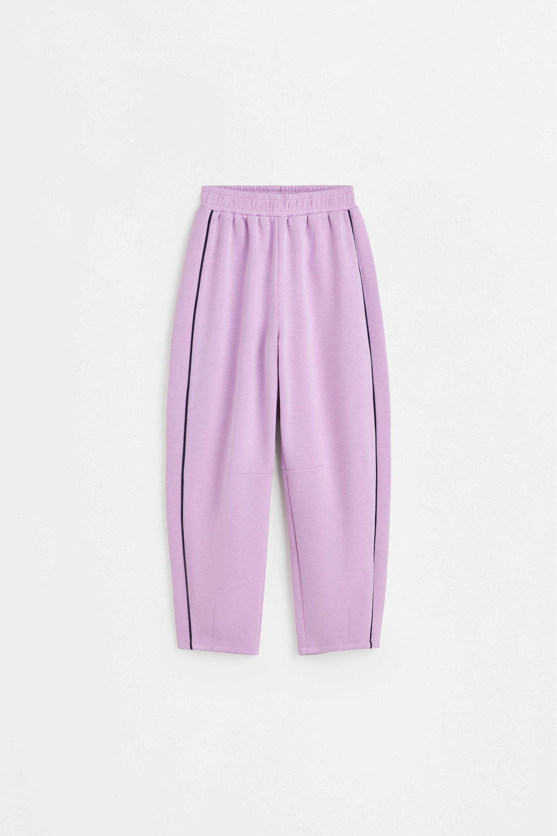 Pantalón fluido ribetes