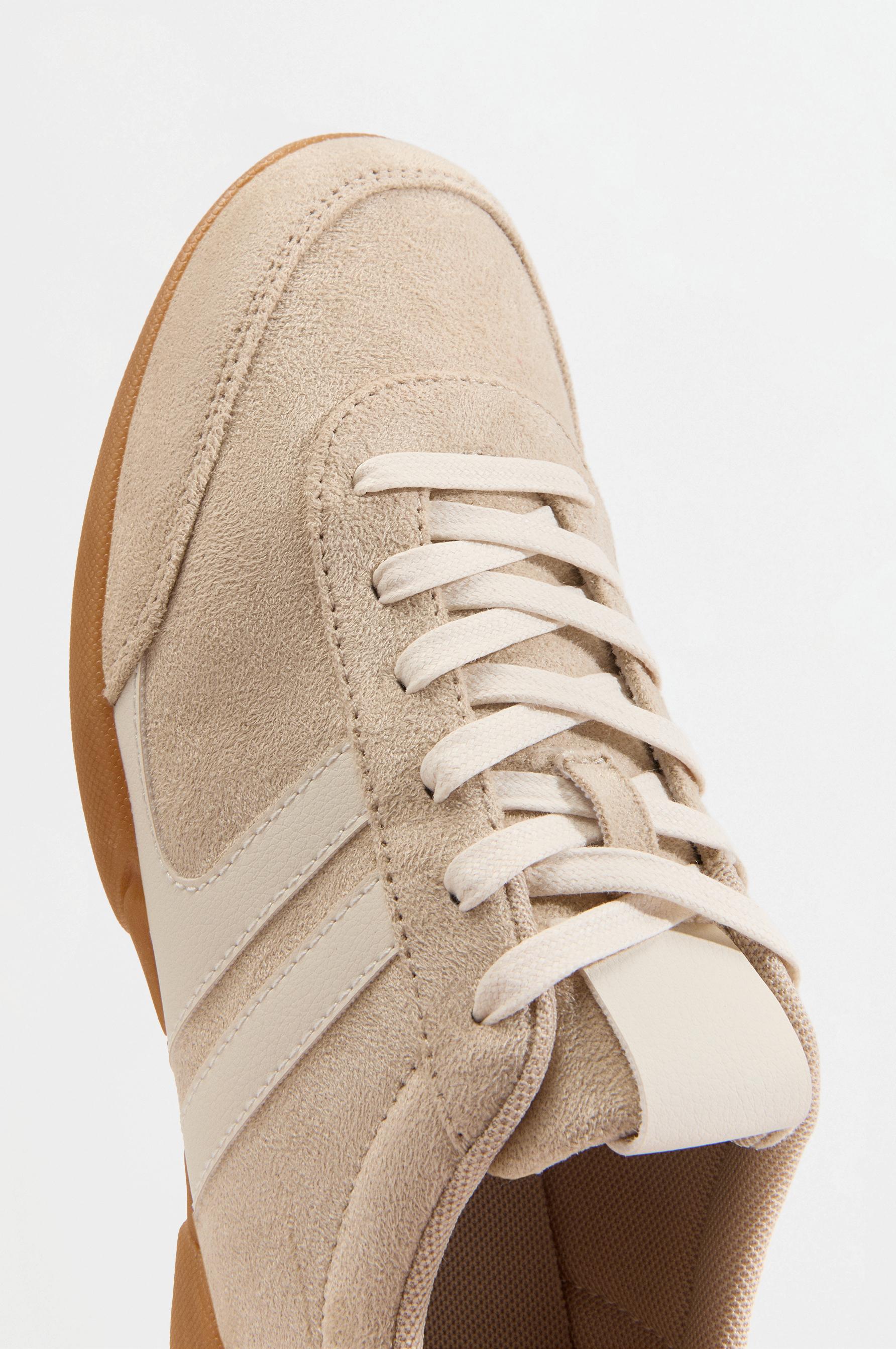 Retro sneakers — BROWN
