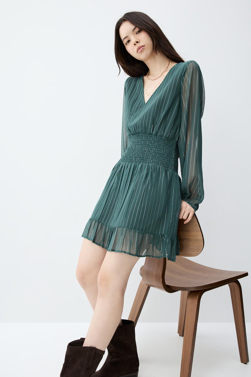 Vestido curto de fio metalizado